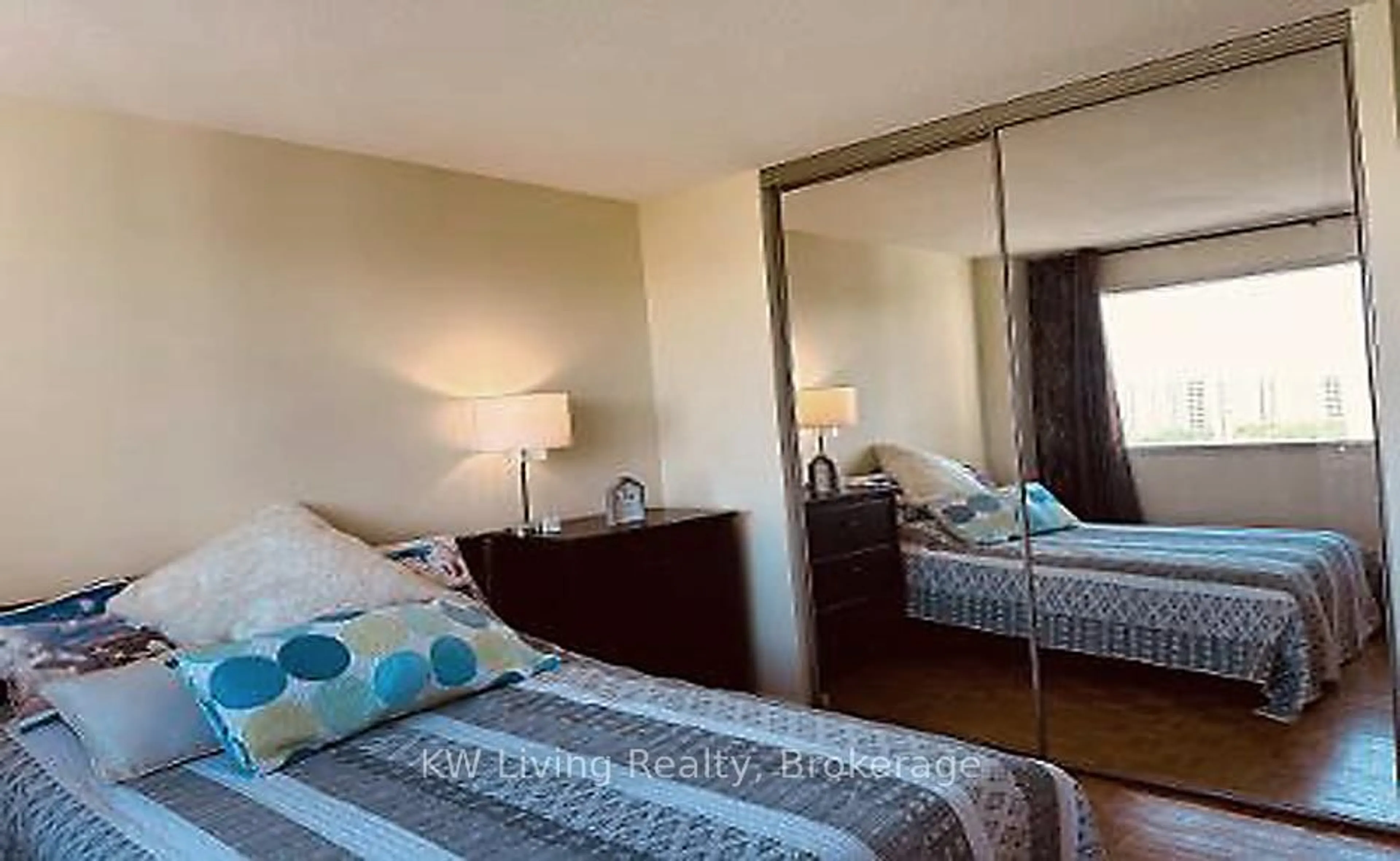A pic of a room for 715 Don Mills Rd #1604, Toronto Ontario M5C 1S5