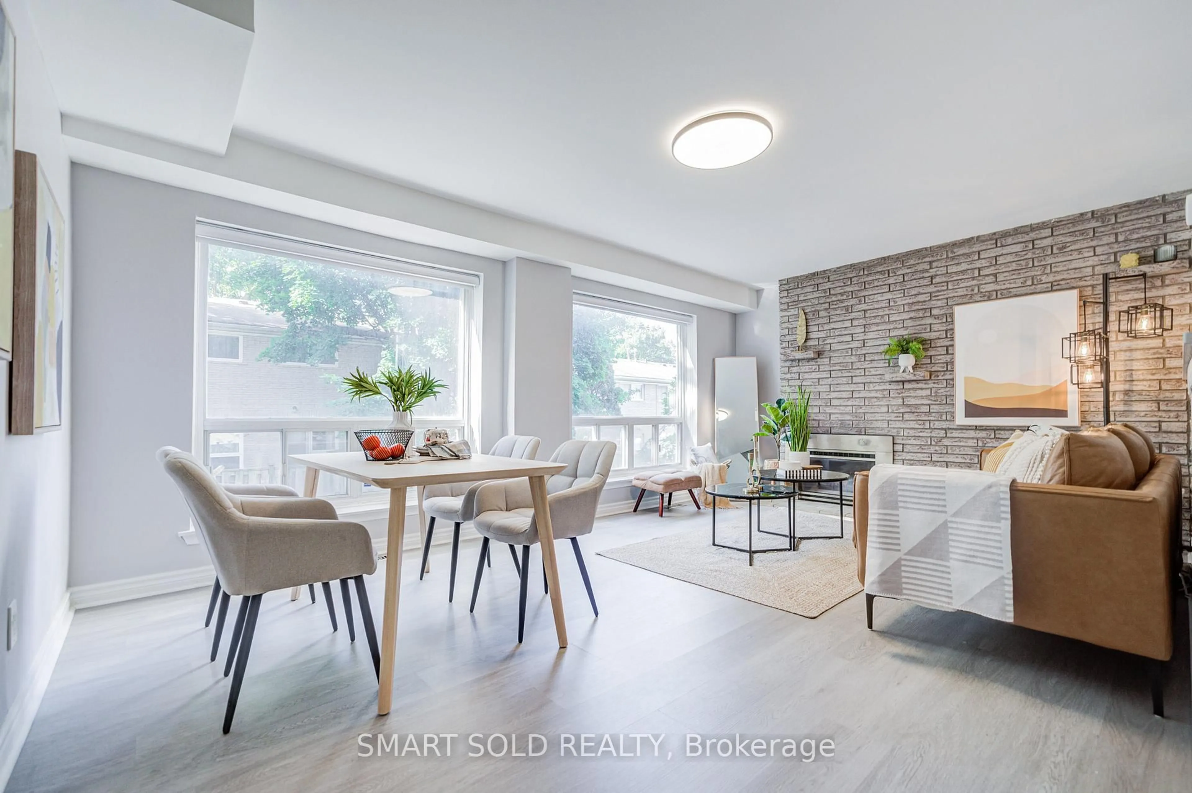 Living room with furniture, unknown for 81 Rameau Dr #9, Toronto Ontario M2H 1T6