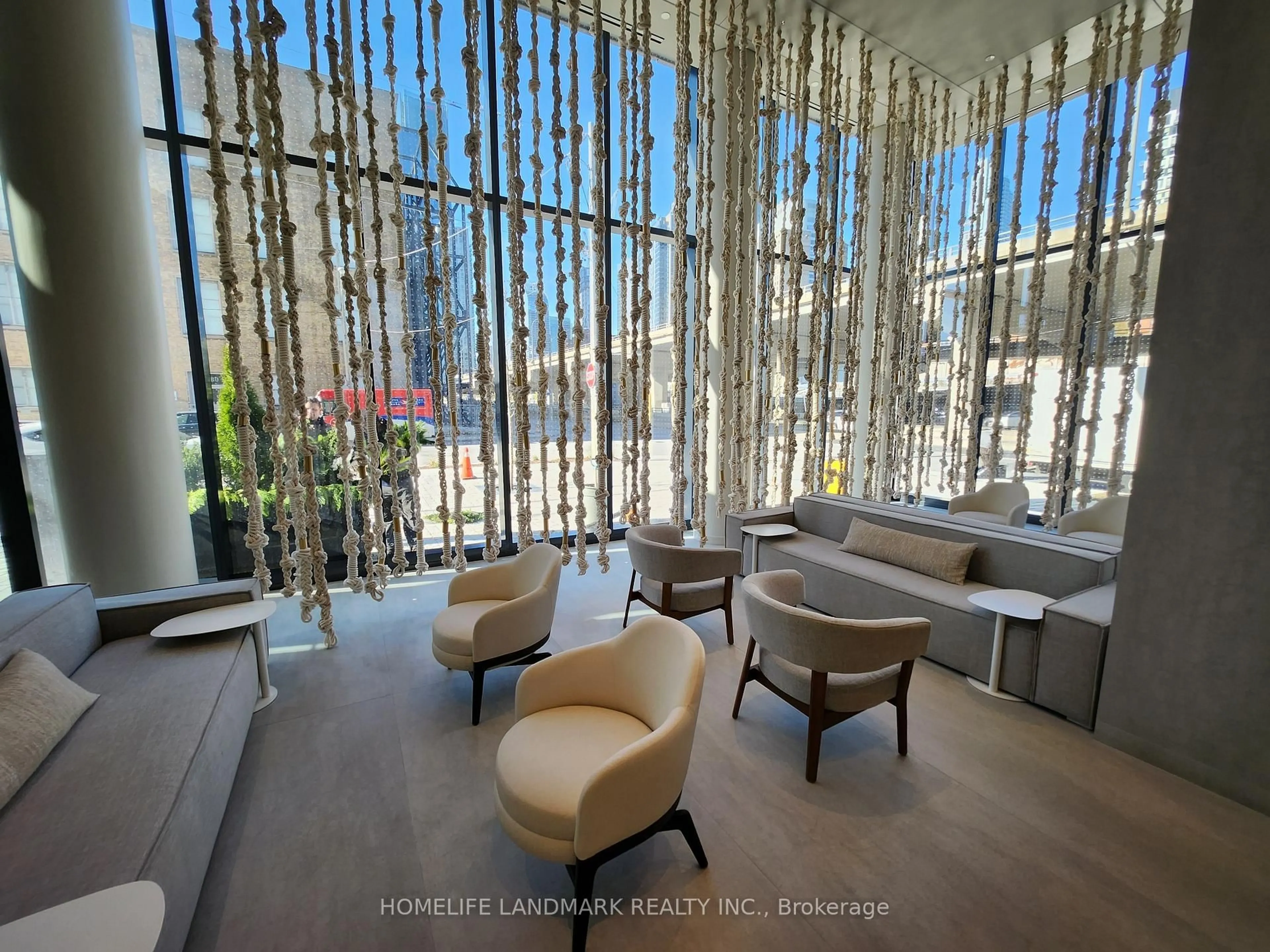 Lobby for 55 Cooper St #5601, Toronto Ontario M5E 0G1