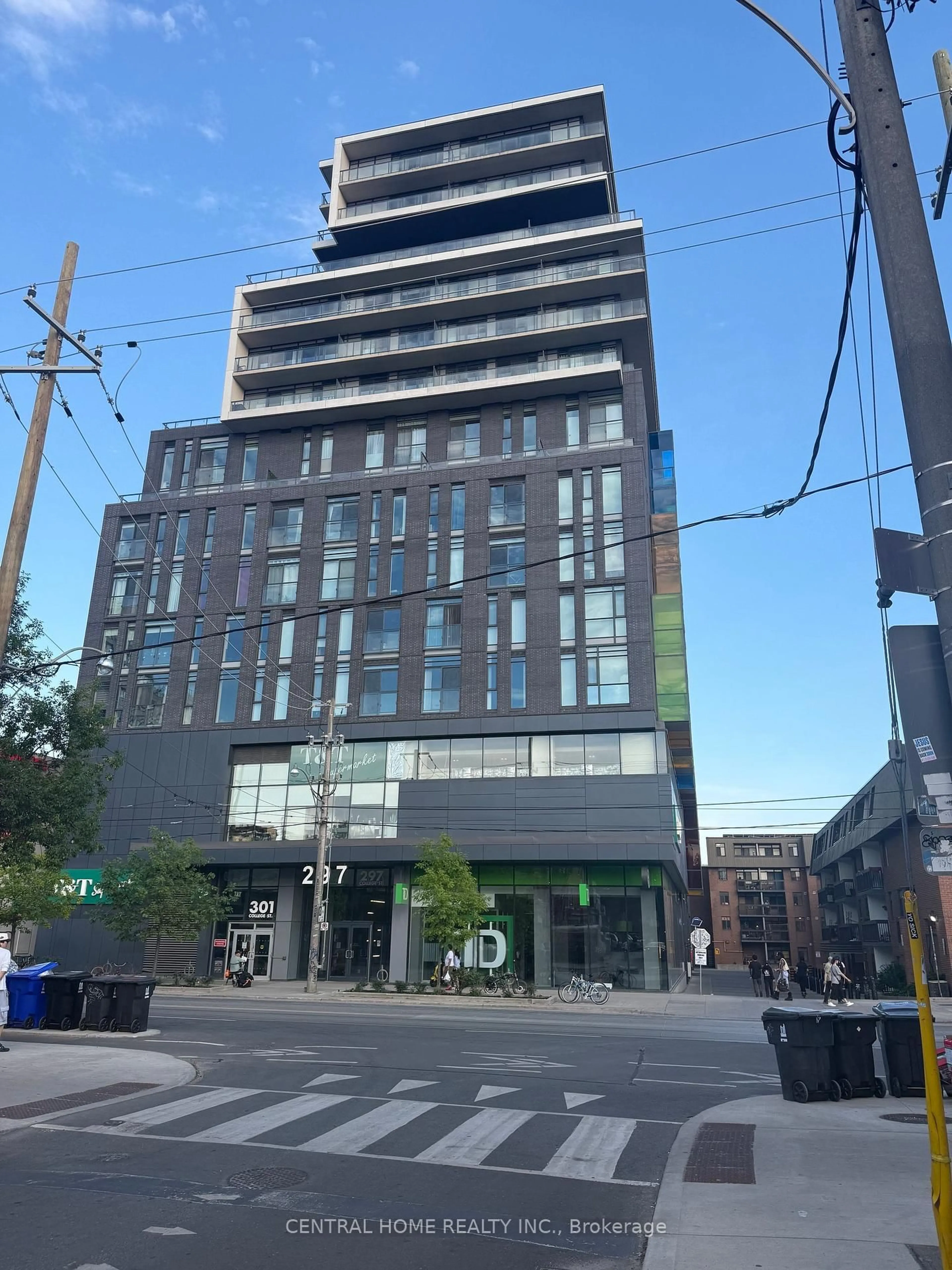 Unknown for 297 College St #718, Toronto Ontario M5T 0C2