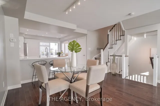 20 Cole St, Toronto 3