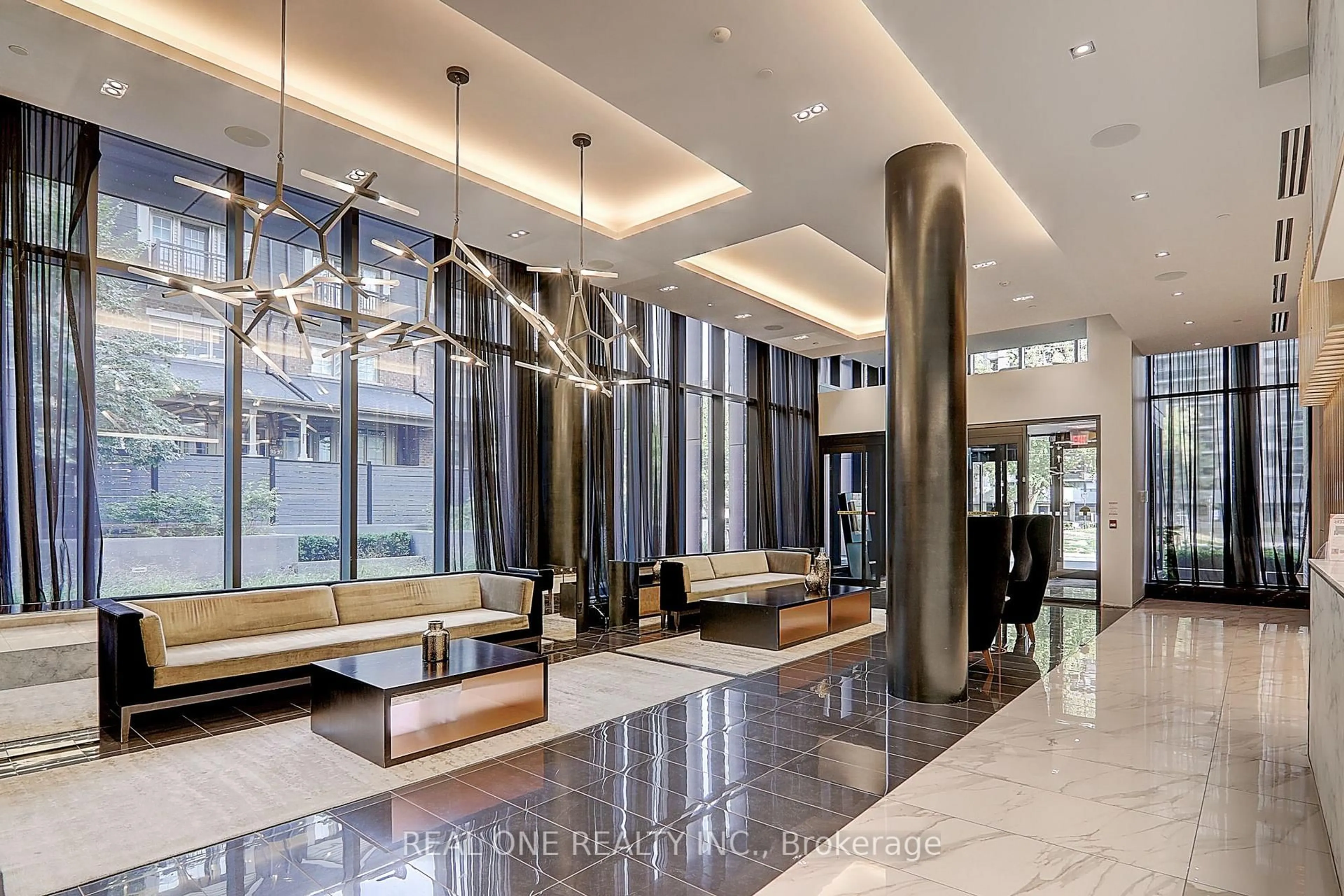 Lobby for 101 Erskine Ave #0915, Toronto Ontario M4P 1Y5