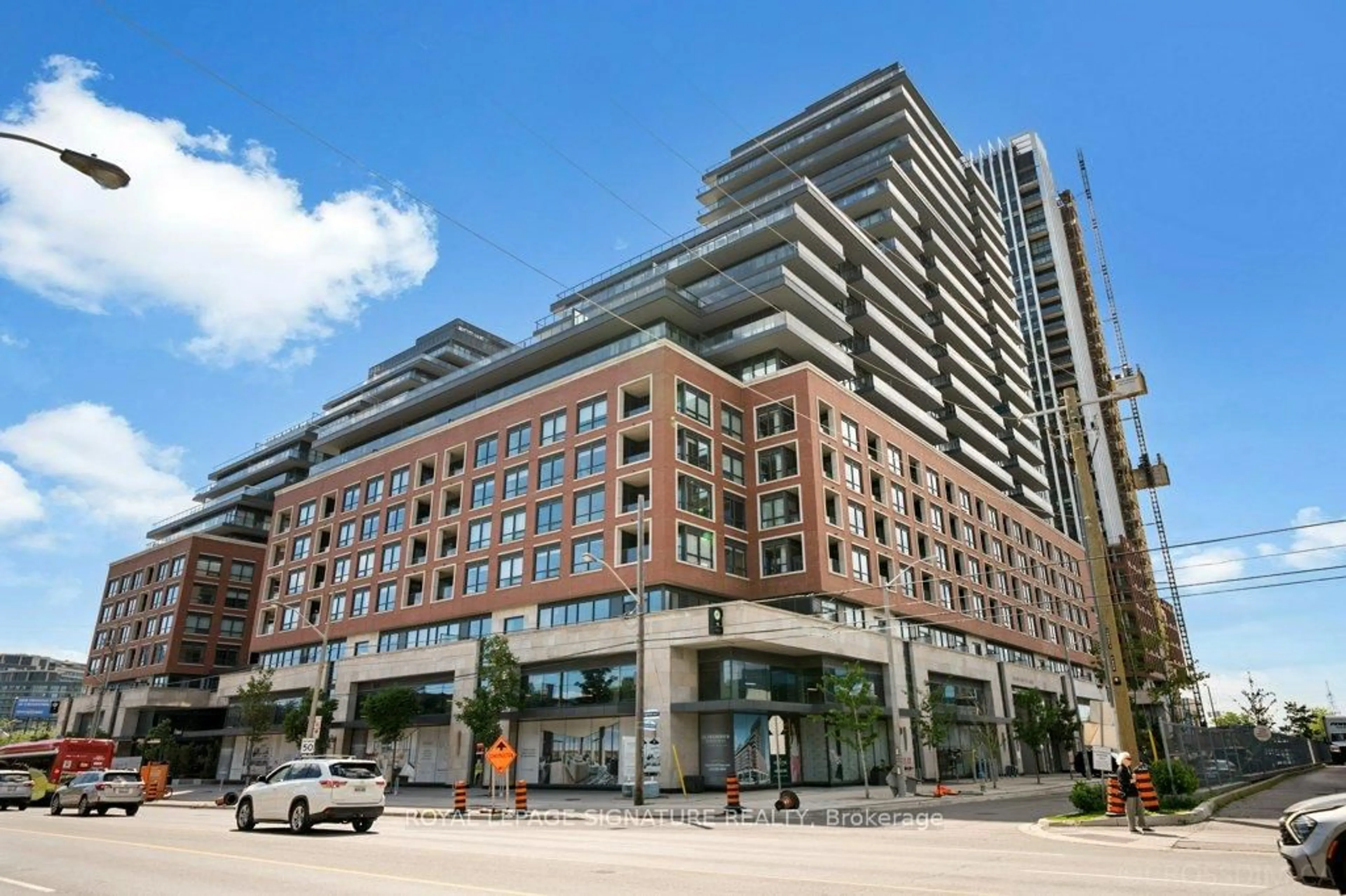 Patio, building for 33 Frederick Todd Way #711, Toronto Ontario M4G 0C9
