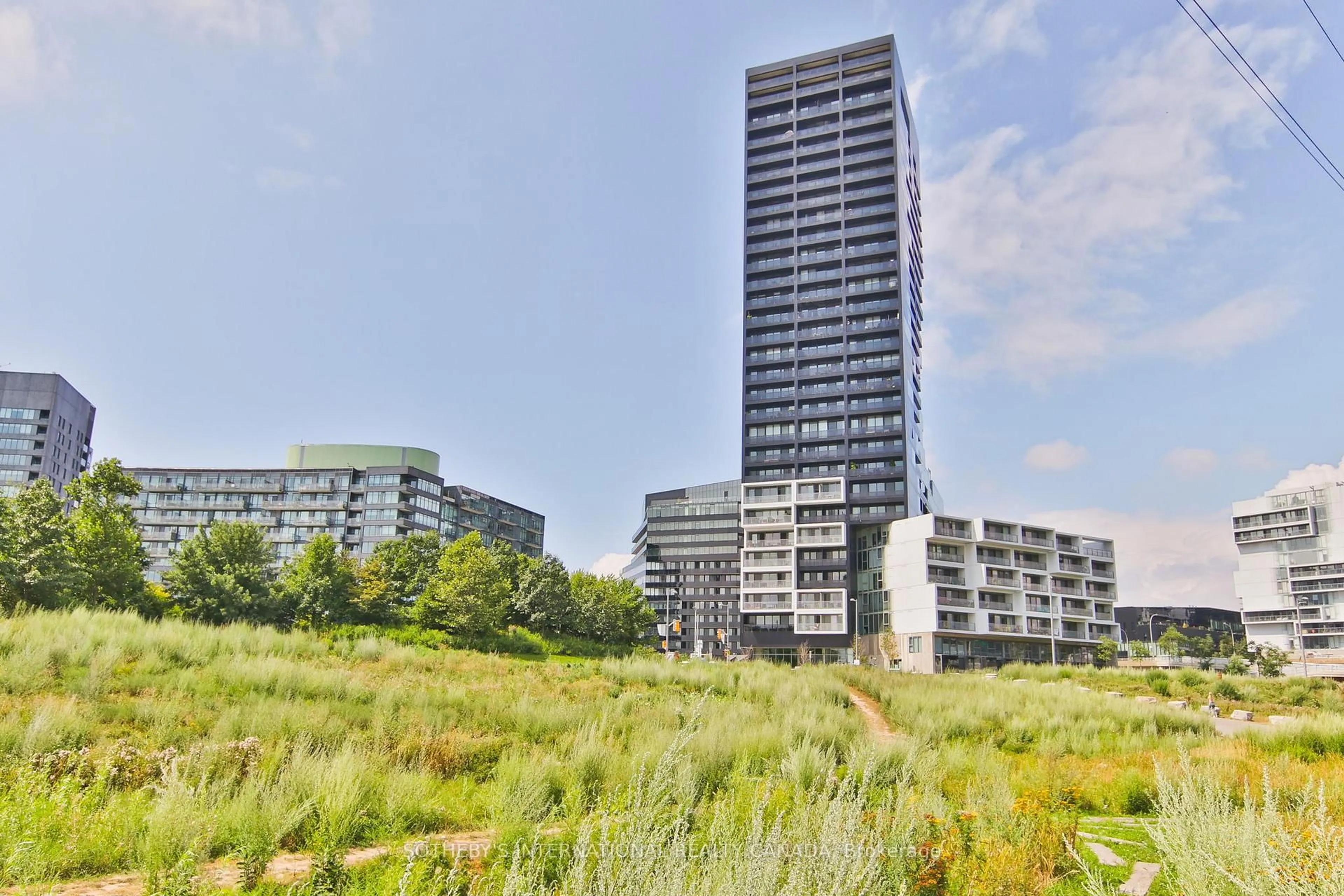 Unknown for 170 Bayview Ave #820, Toronto Ontario M5A 0M4