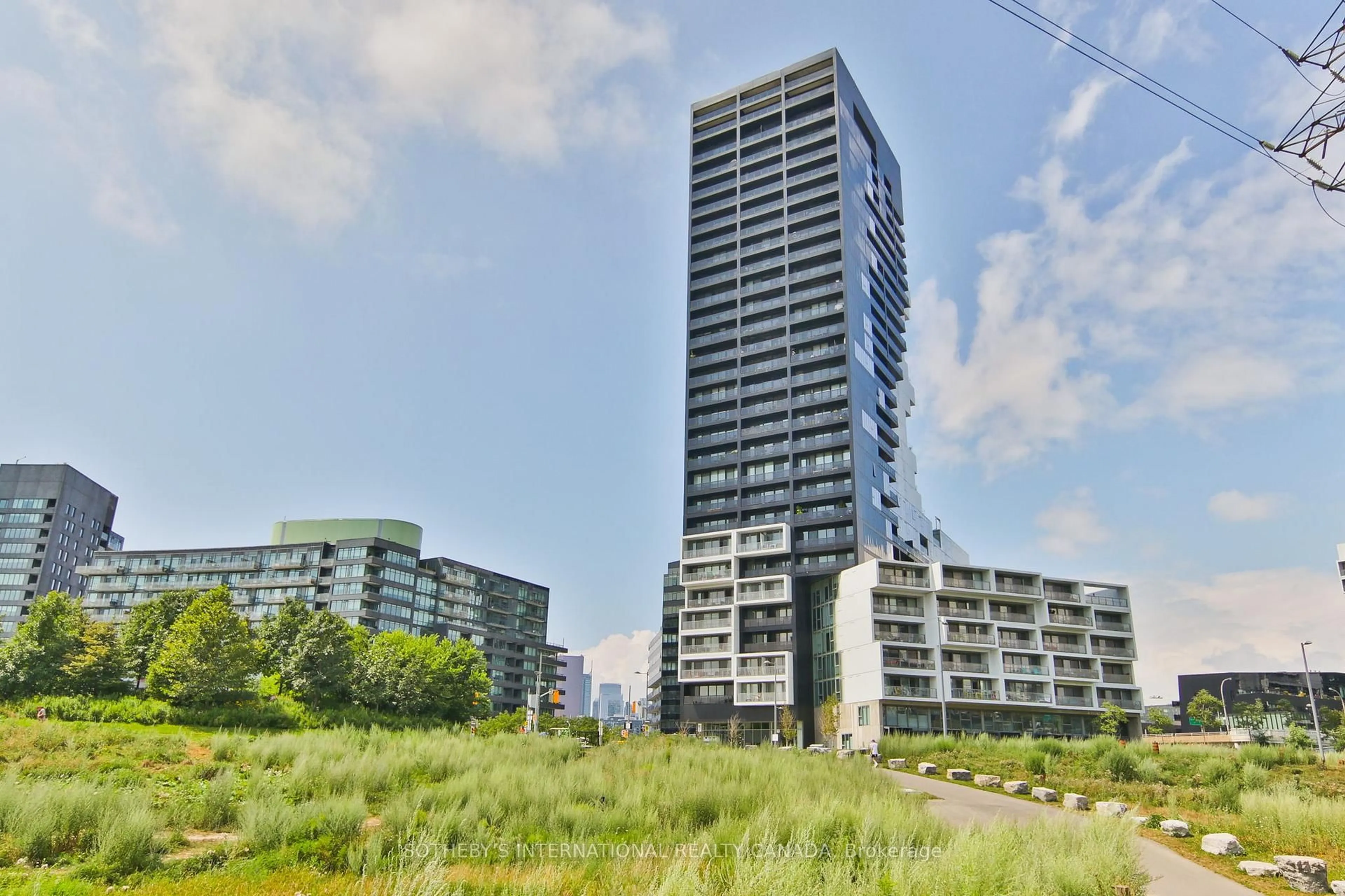 Unknown for 170 Bayview Ave #820, Toronto Ontario M5A 0M4