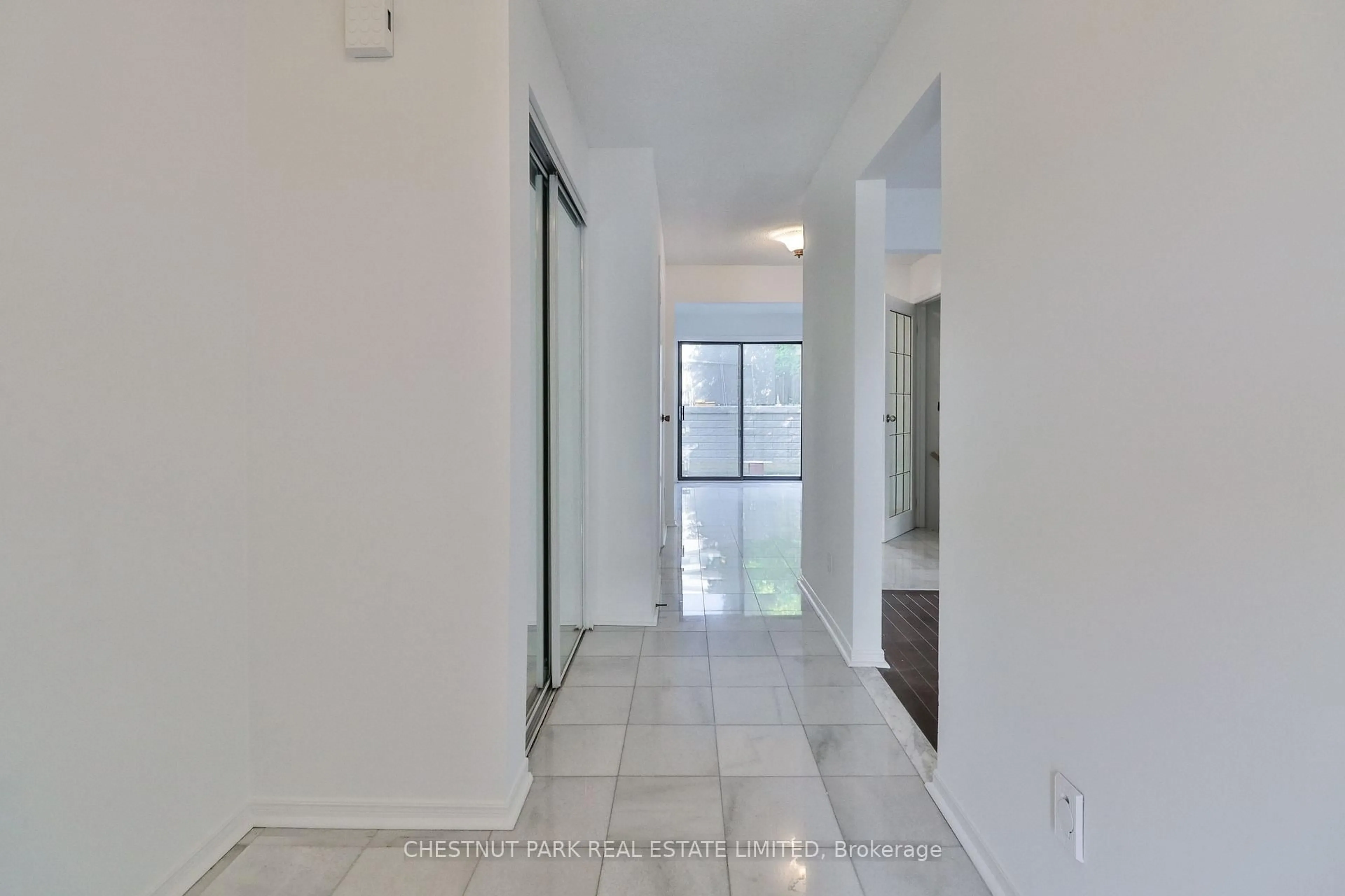 Unknown for 18 Dervock Cres, Toronto Ontario M2K 1A7