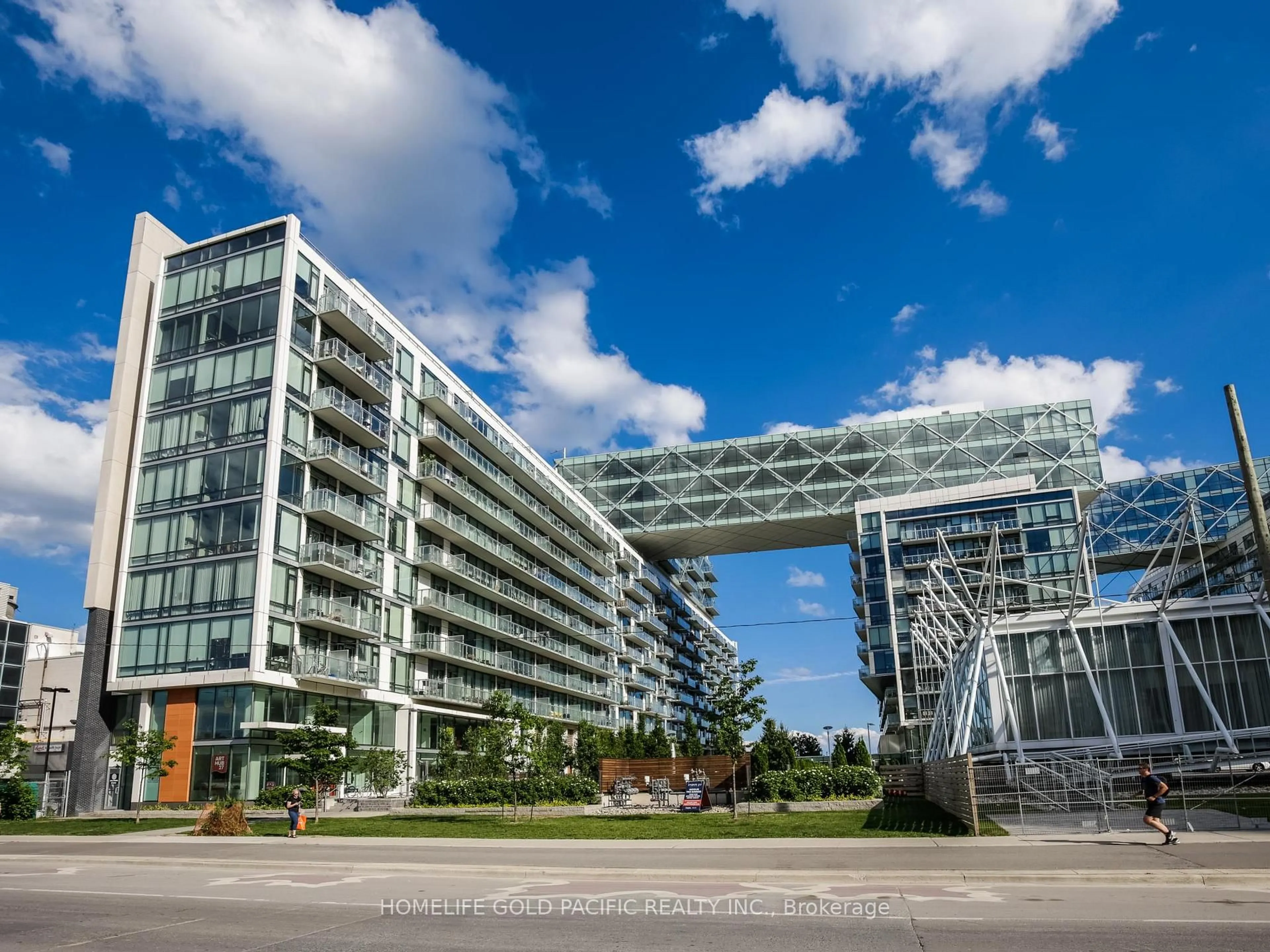Unknown for 39 Queens Quay #732, Toronto Ontario M5E 0A5