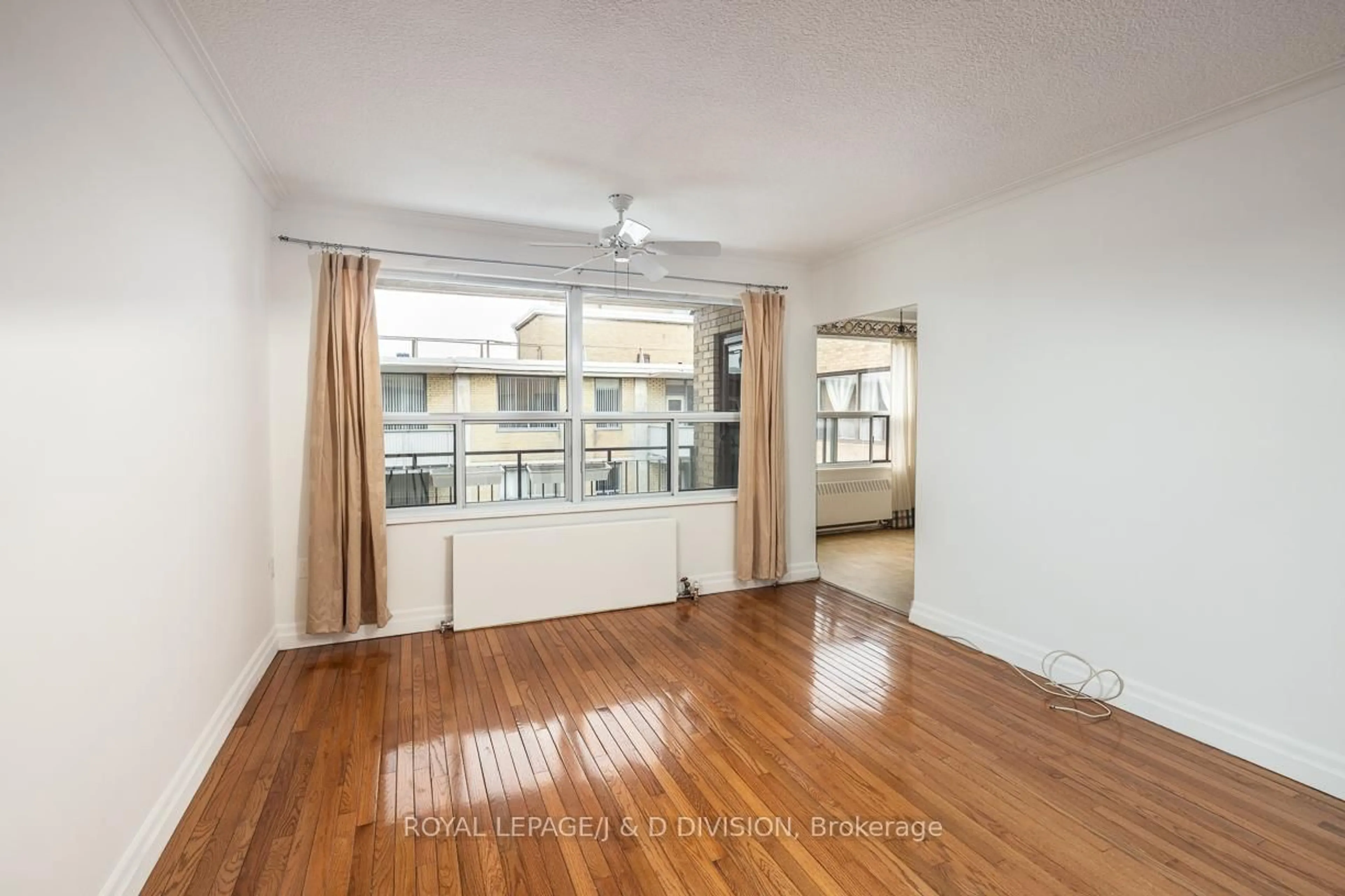 A pic of a room for 660 Eglinton Ave #716, Toronto Ontario M5N 1C3