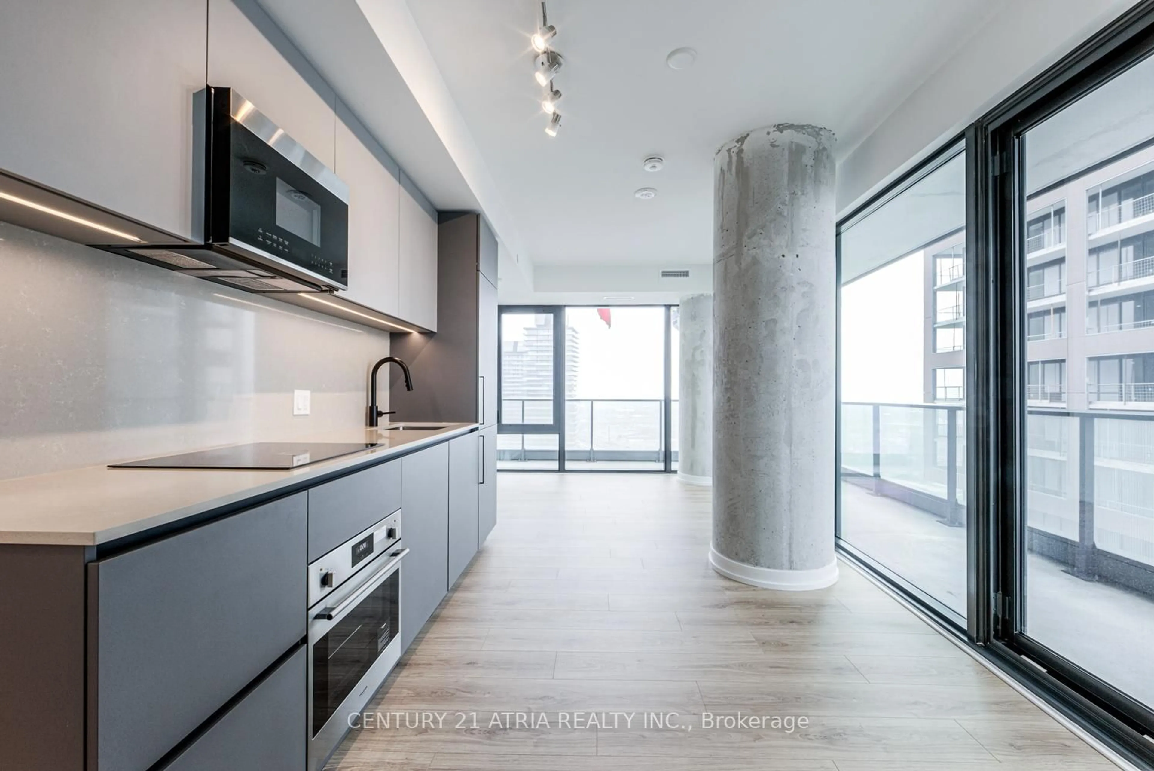 Unknown for 35 Parliament St #2802, Toronto Ontario M5A 0Z5