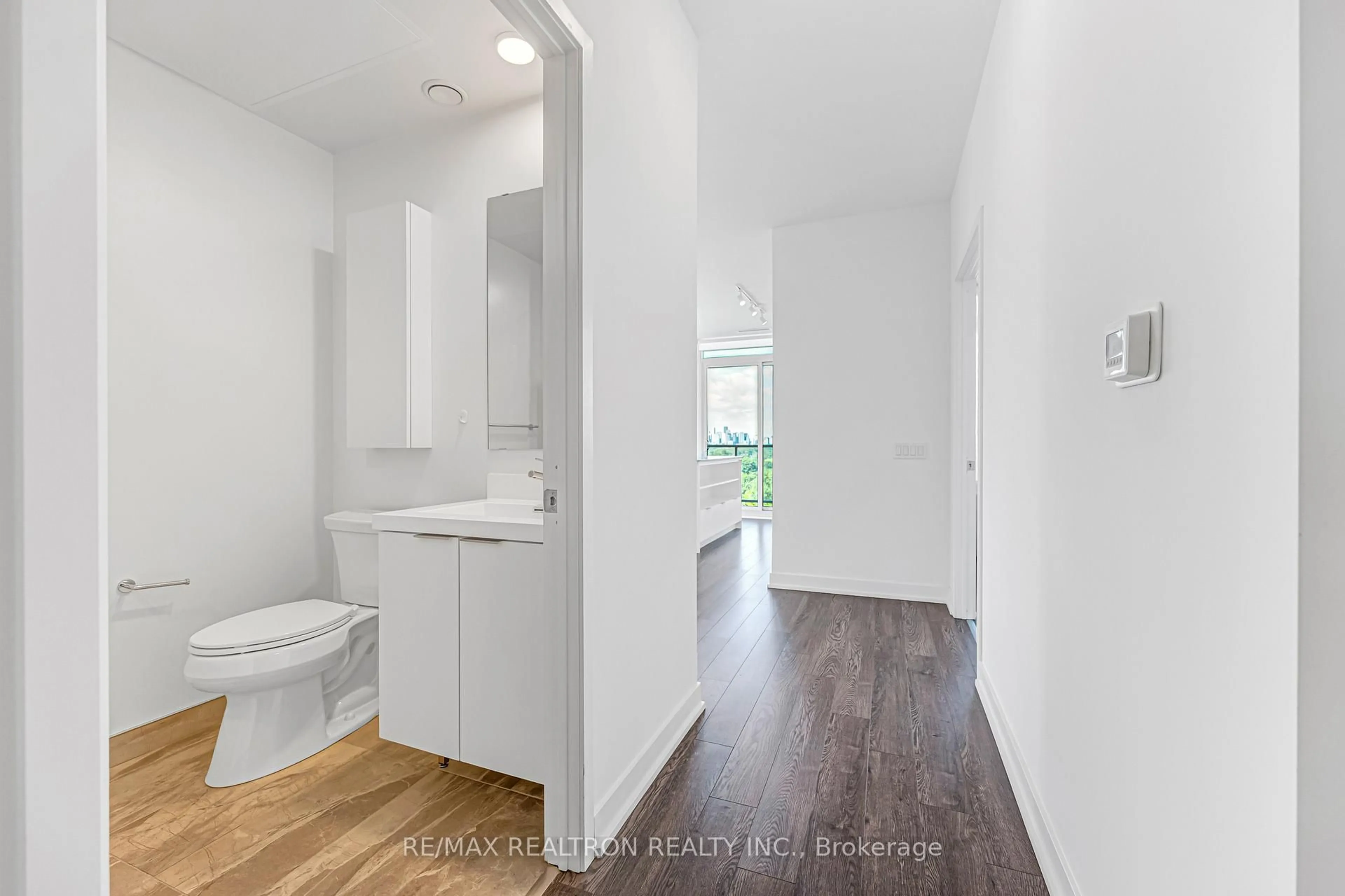 Unknown for 20 Oneill Rd #637, Toronto Ontario M3C 0R2