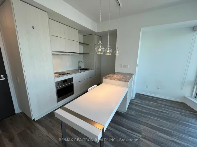 197 Yonge St #3113, Toronto 4