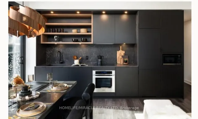 55 Charles St #3505, Toronto 3