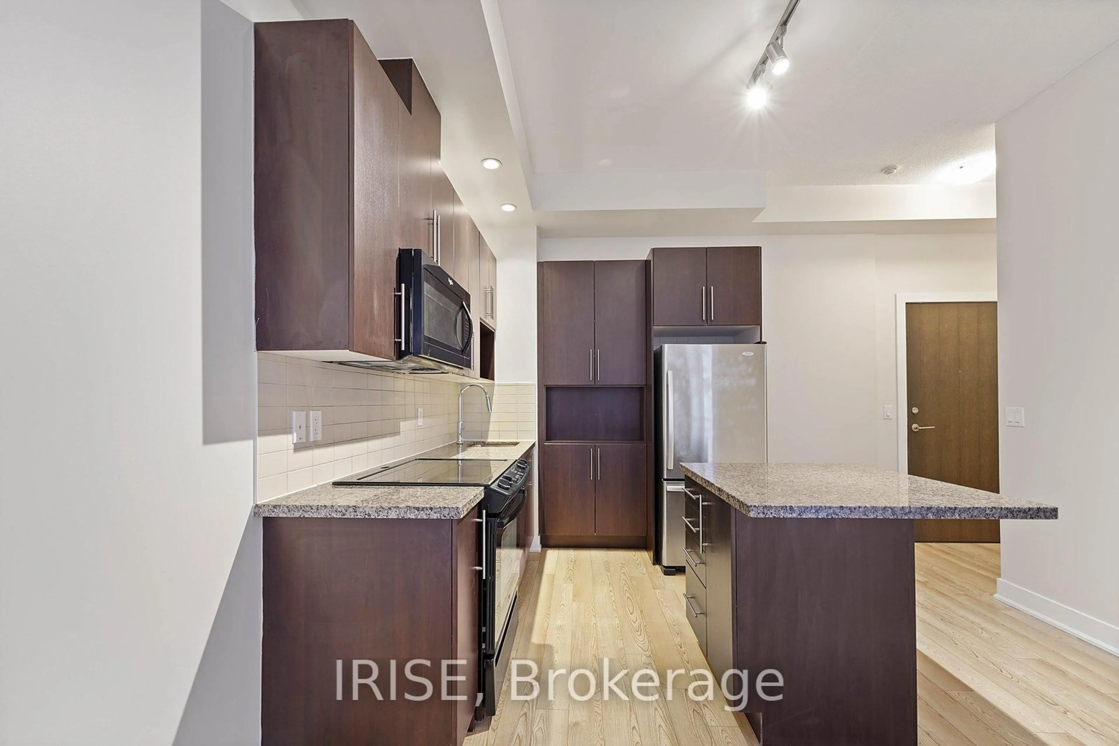 Unknown for 28 Linden St #1109, Toronto Ontario M4Y 0A4
