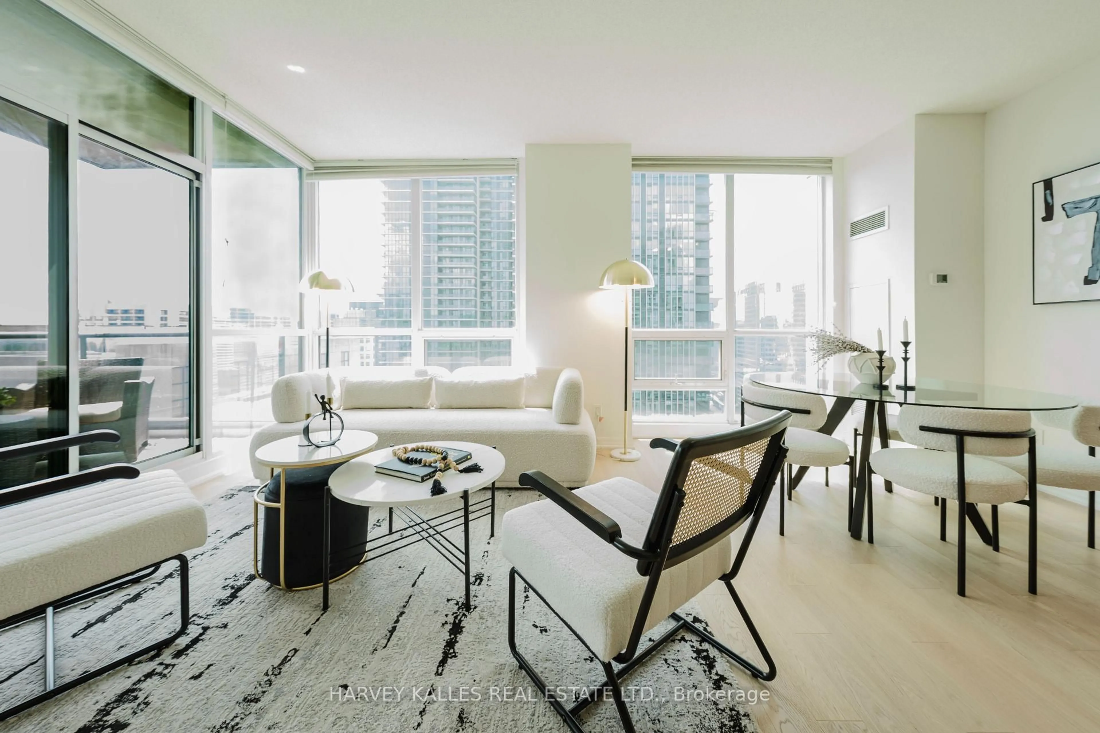 Living room with furniture, unknown for 16 Yonge St #3211, Toronto Ontario M5E 2A1