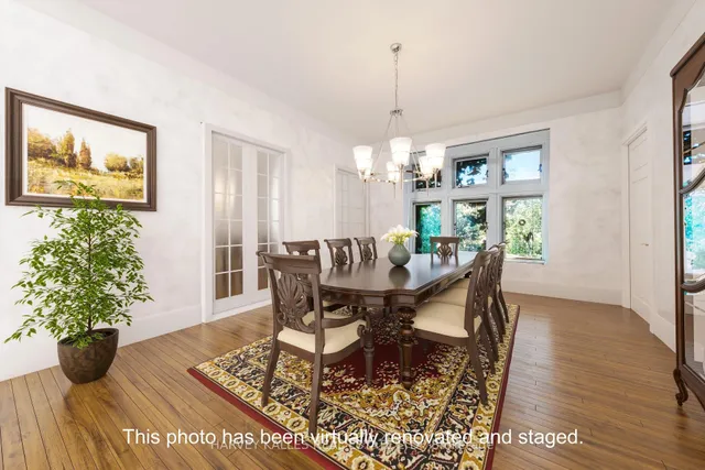 7 Beaumont Rd, Toronto 4