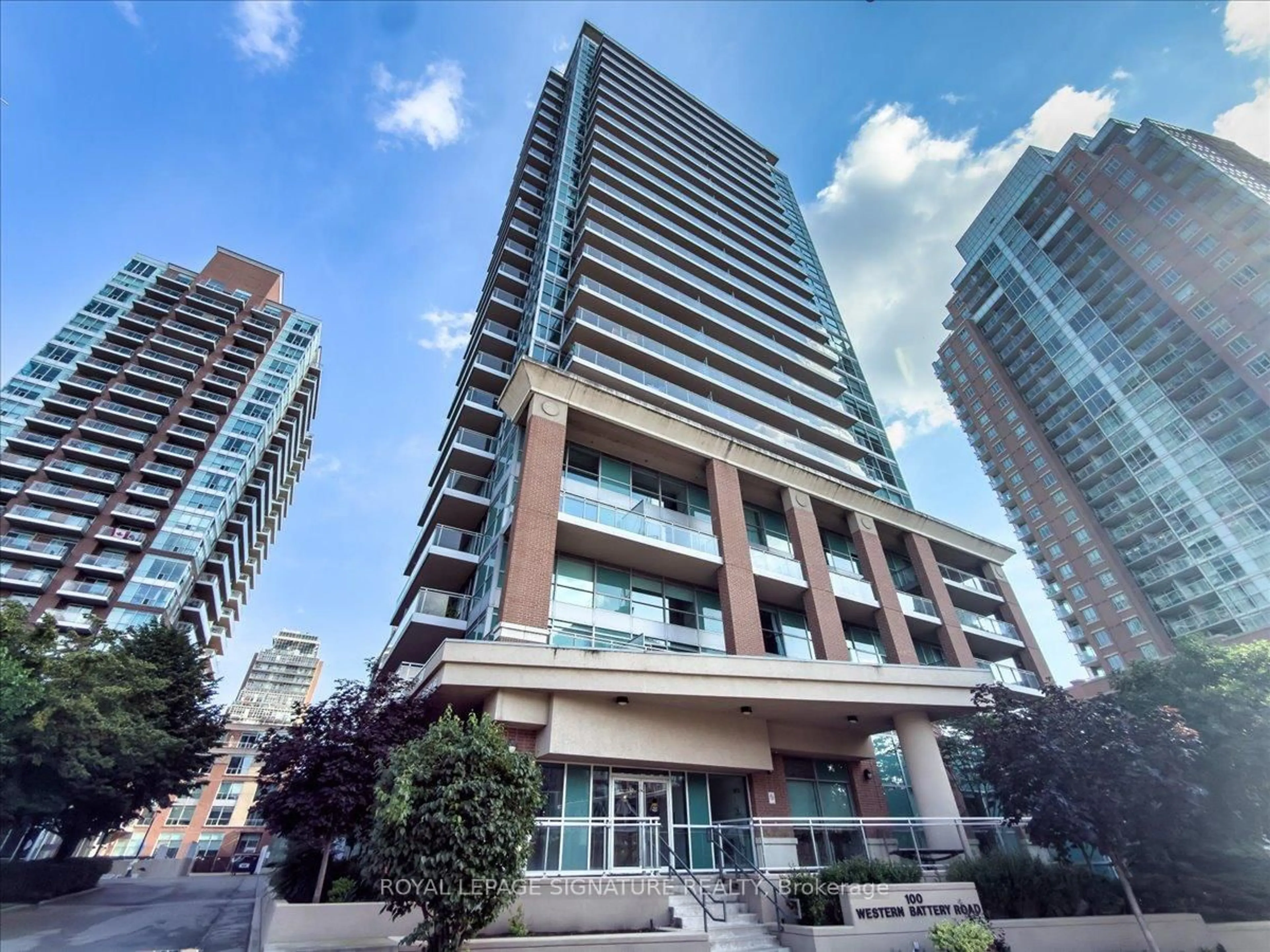 Unknown for 100 Western Battery Rd #702, Toronto Ontario M6K 3S2