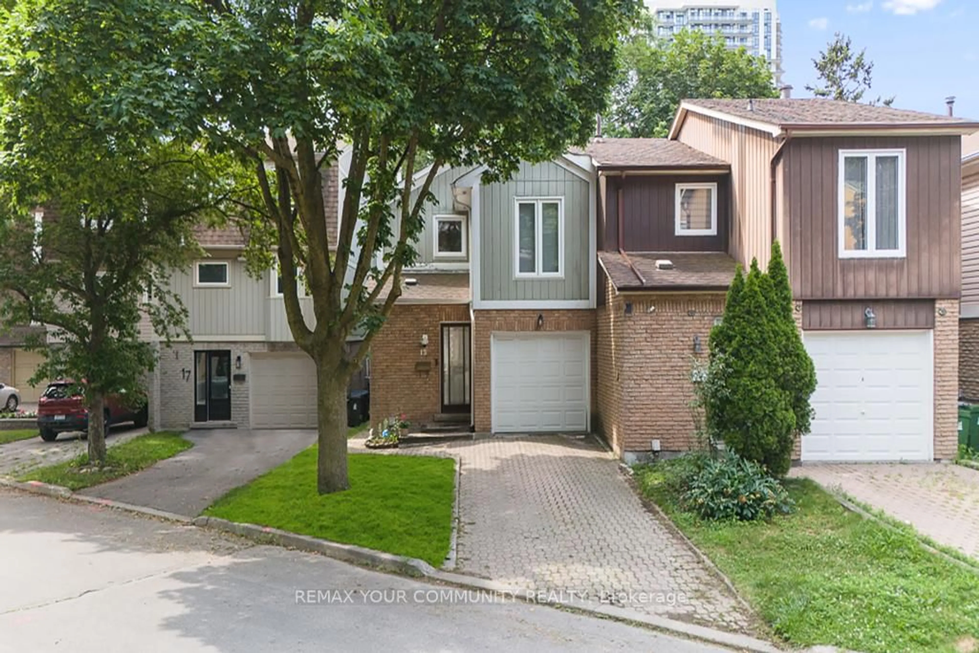 Unknown for 15 Clematis Rd, Toronto Ontario M2J 4X1