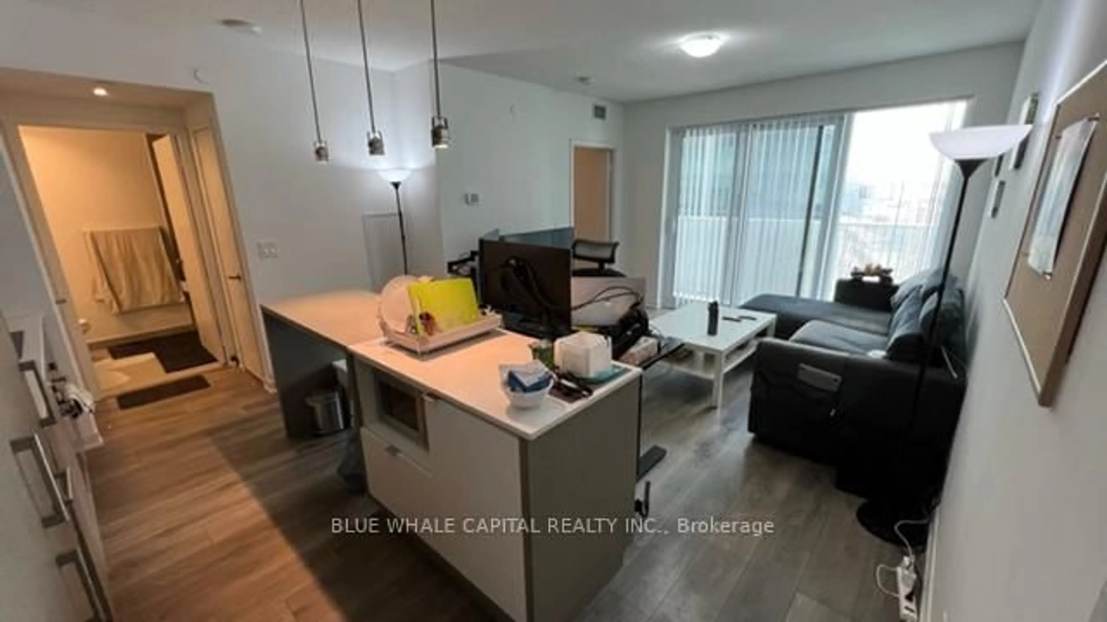 A pic of a room for 100 Harbour St #3601, Toronto Ontario M5J 0B5