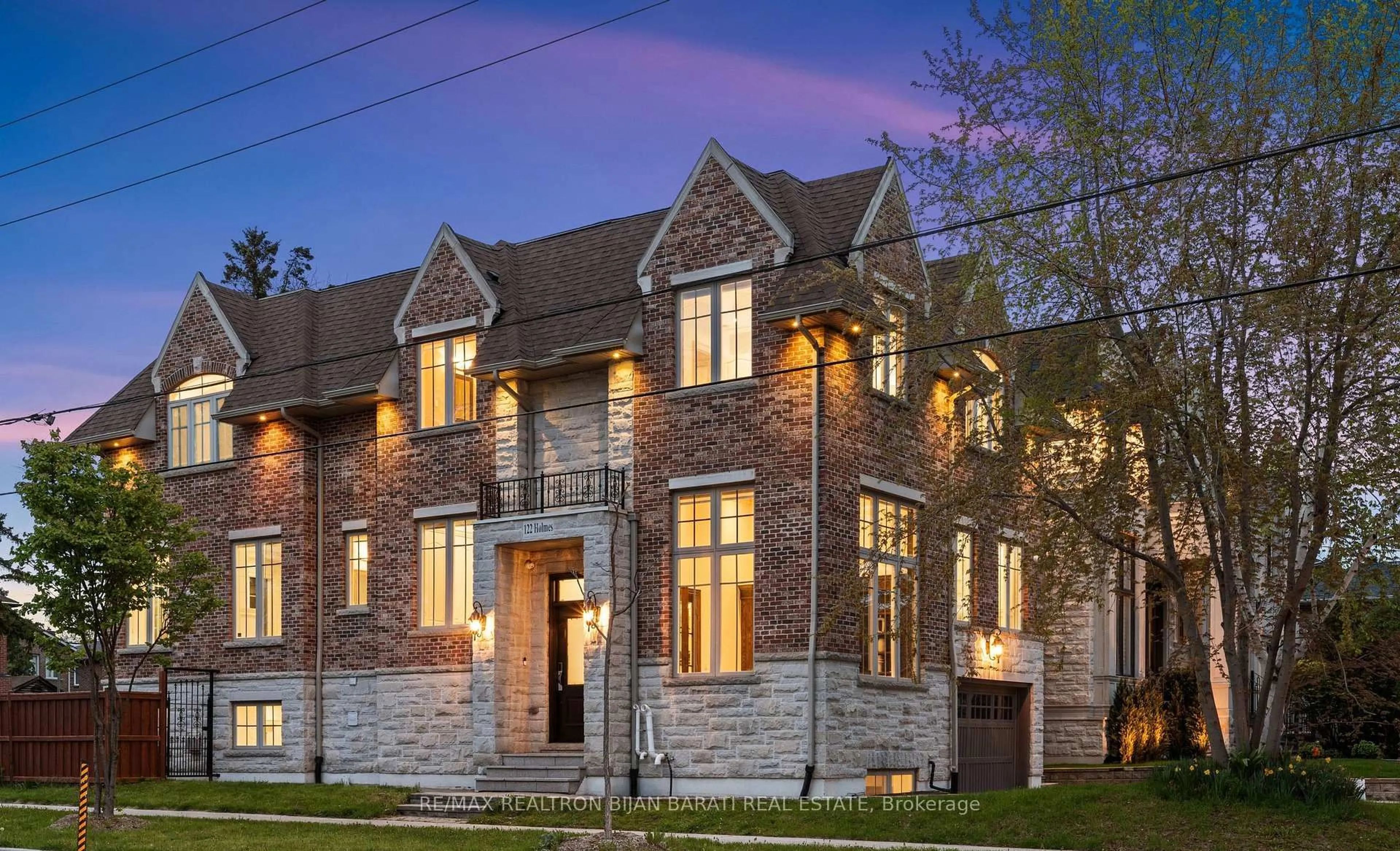Home with brick exterior material, street for 122 Holmes Ave, Toronto Ontario M2N 4M6
