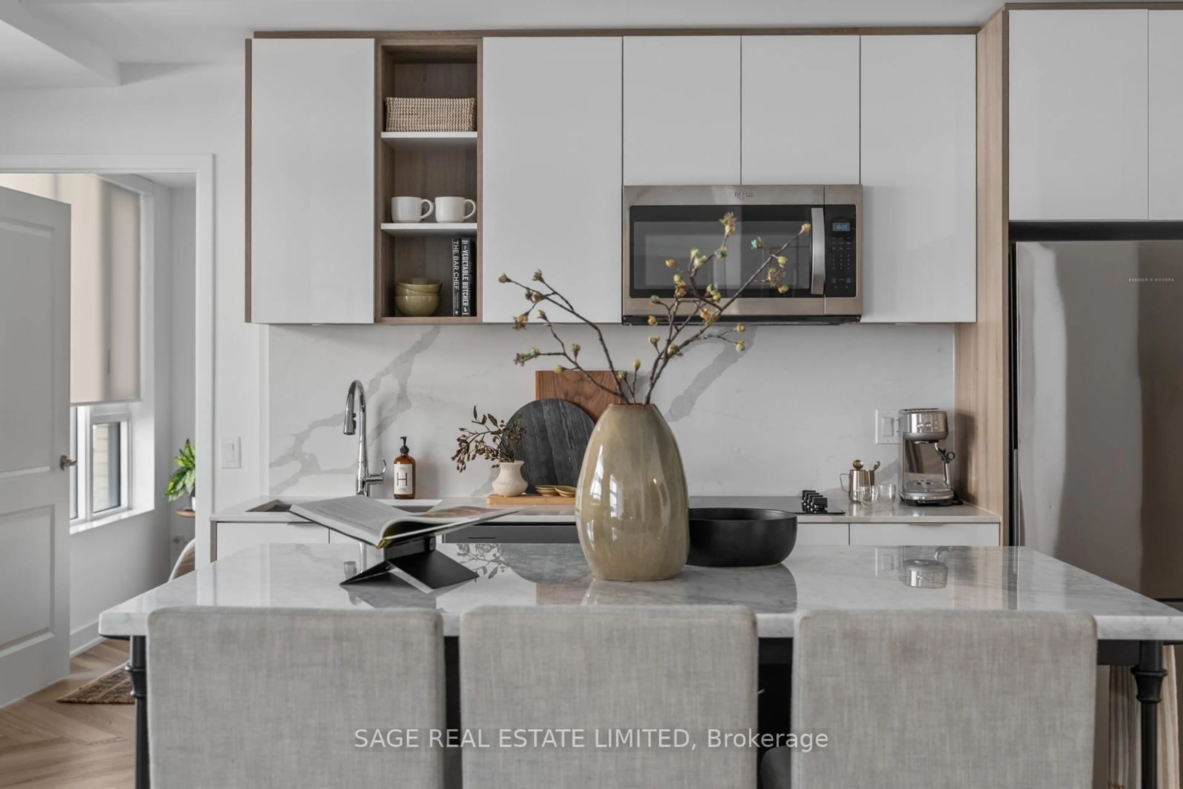 Contemporary kitchen, unknown for 543 Richmond St #1128, Toronto Ontario M5V 0W9