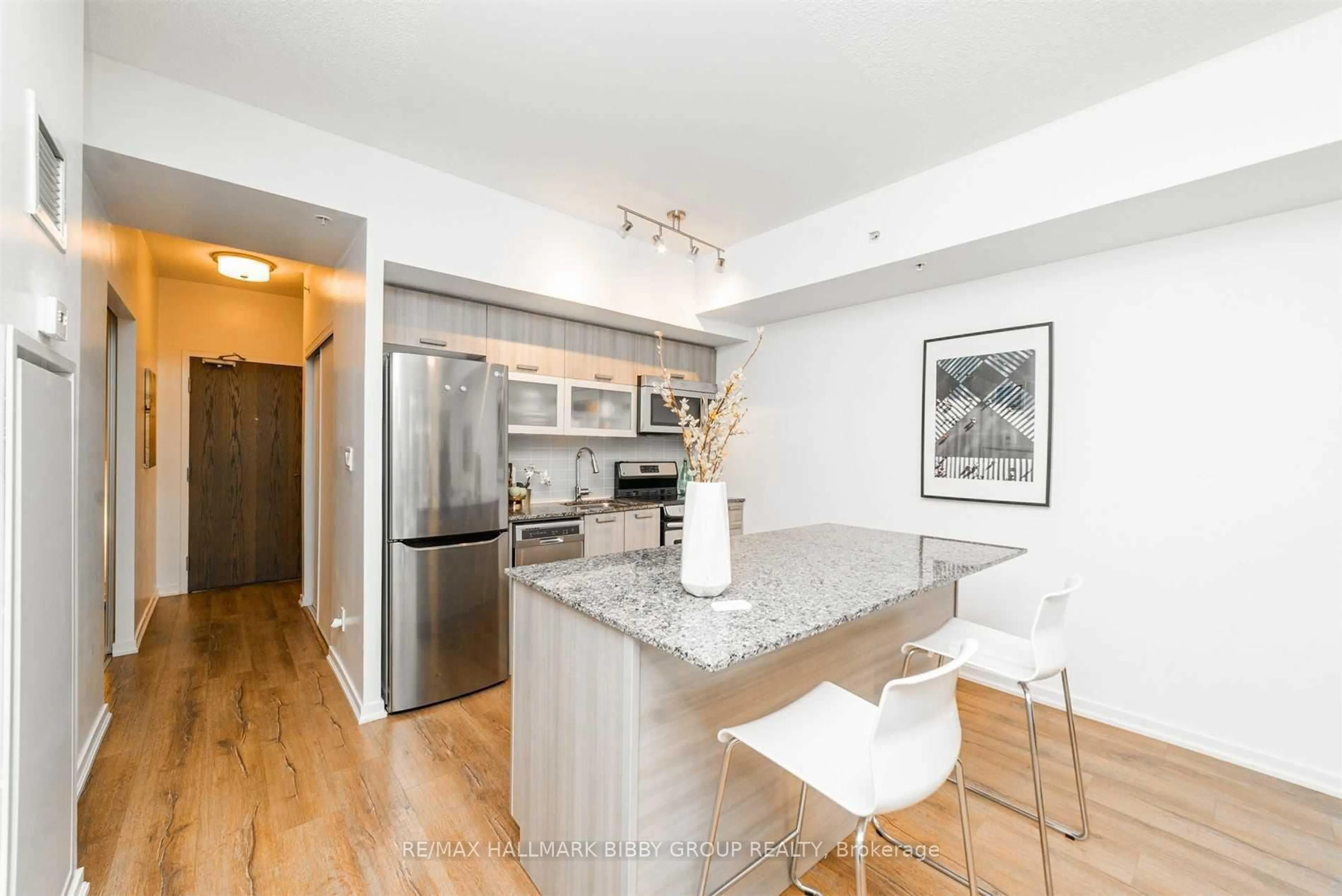 Open concept kitchen, unknown for 68 Abell St #622, Toronto Ontario M6J 0A2