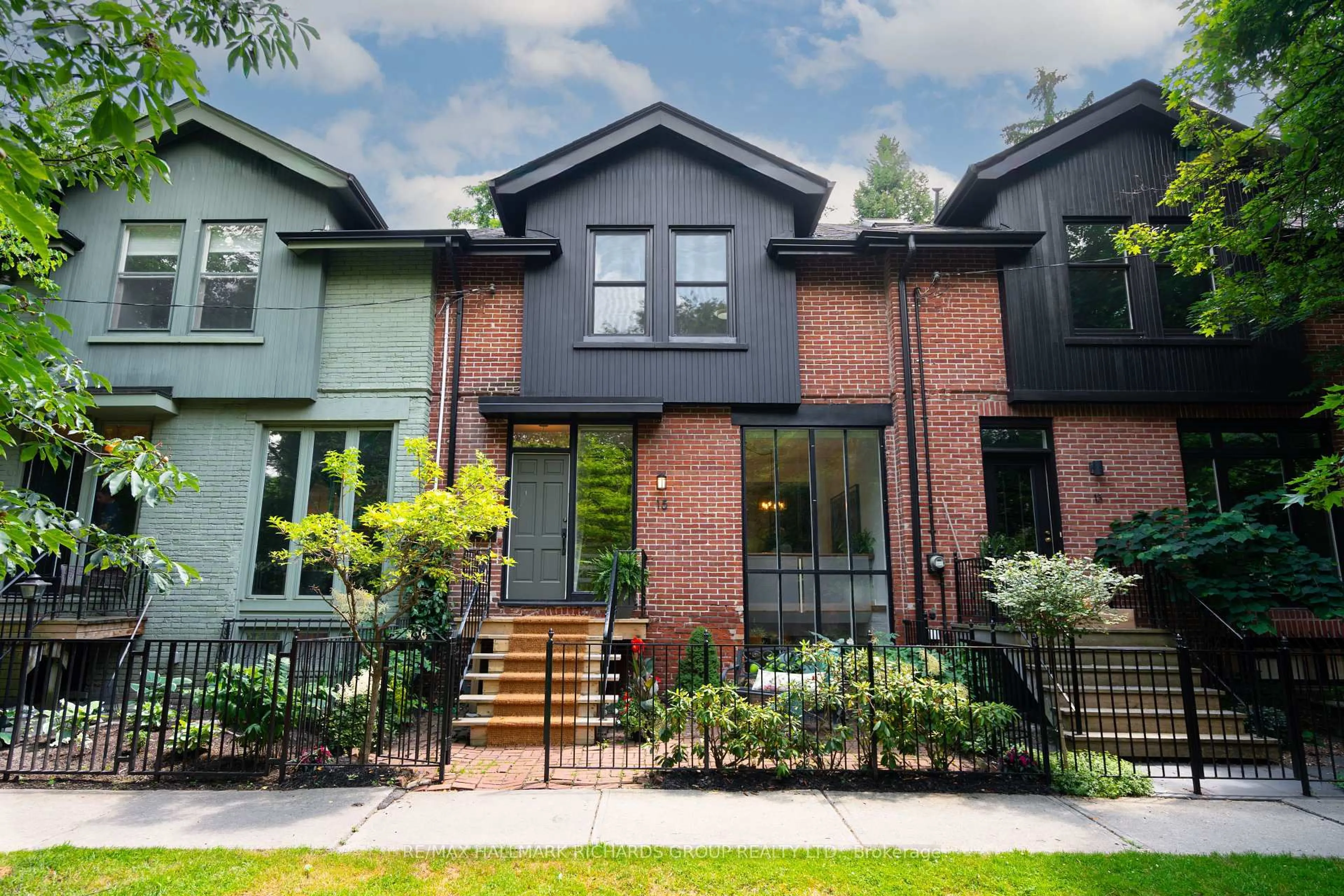 Home with brick exterior material, street for 15 Hillcrest Park, Toronto Ontario M4X 1E8
