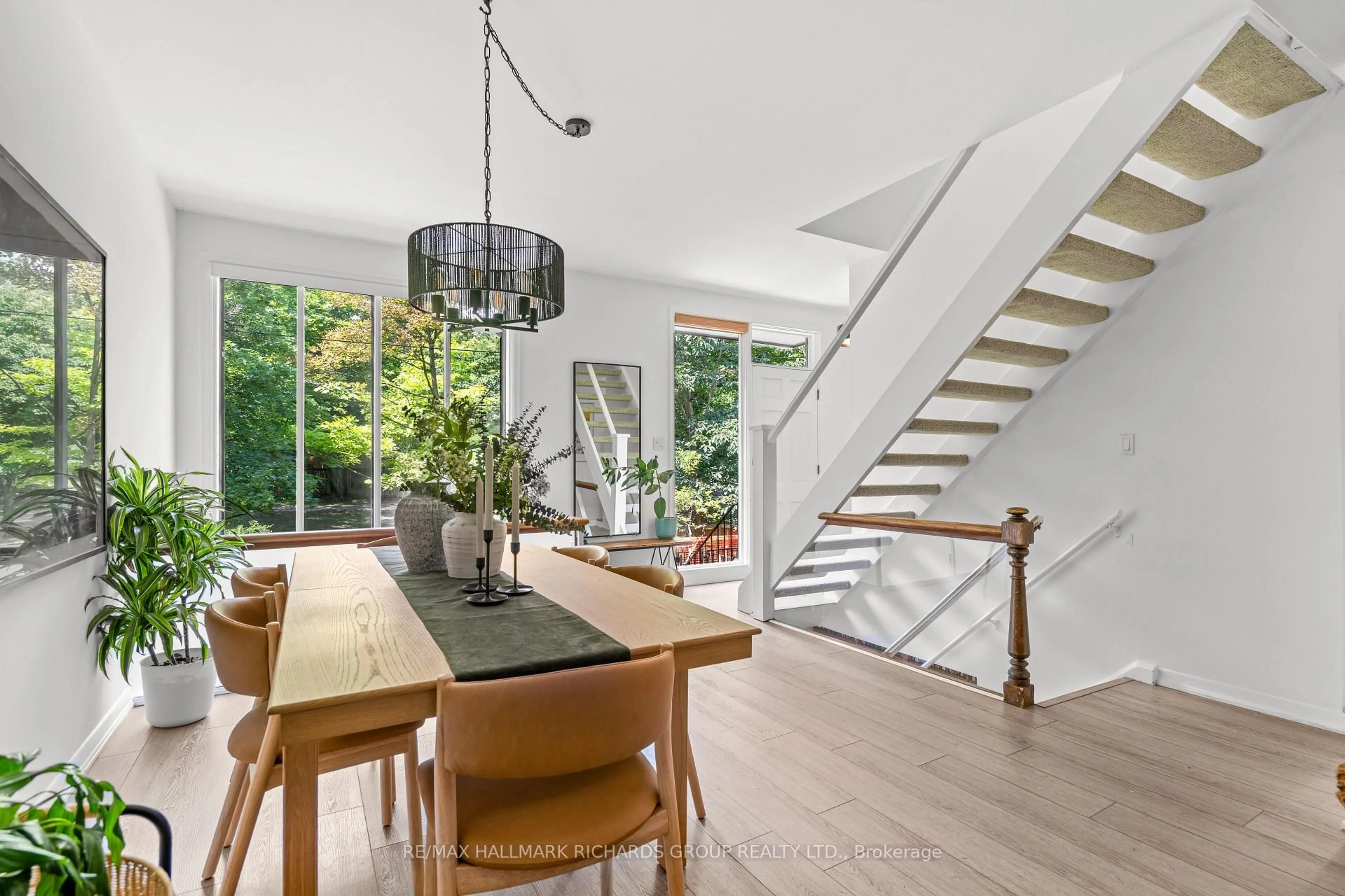Dining room, unknown for 15 Hillcrest Park, Toronto Ontario M4X 1E8