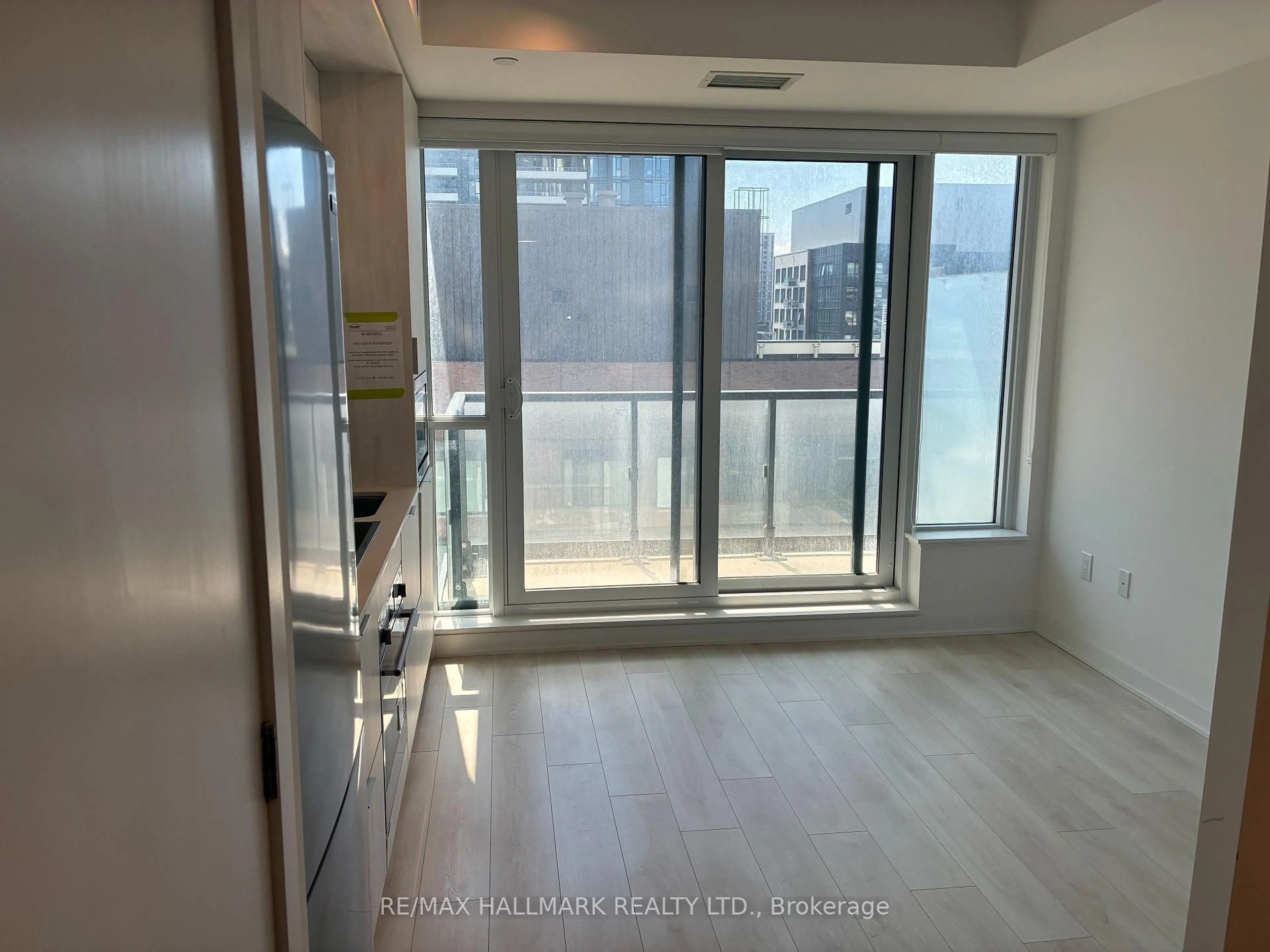 A pic of a room for 130 River St #1306, Toronto Ontario M5A 0R8
