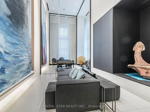 20 Richardson St #1305, Toronto 4
