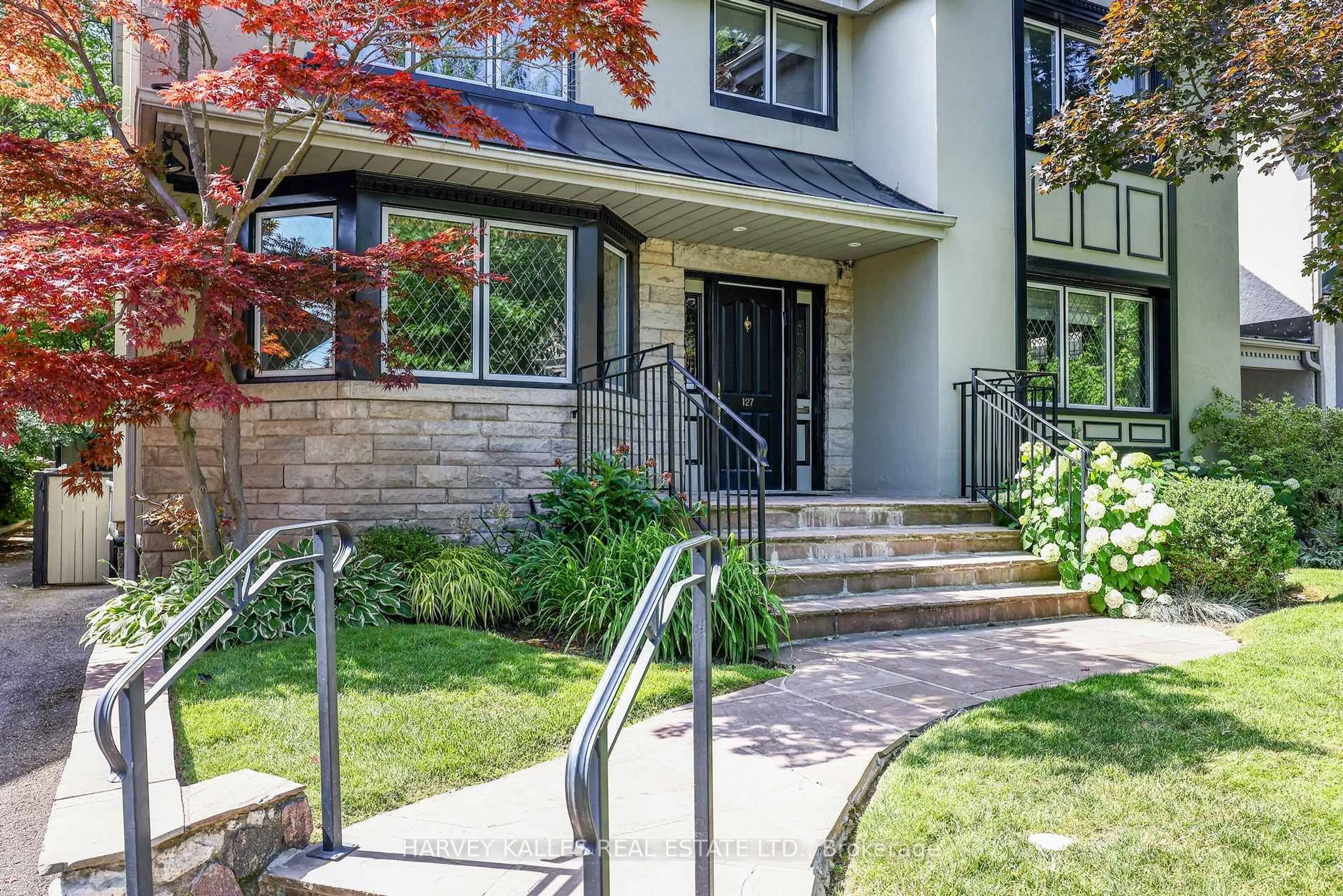 Home with brick exterior material, street for 127 Strathallan Blvd, Toronto Ontario M5N 1S9