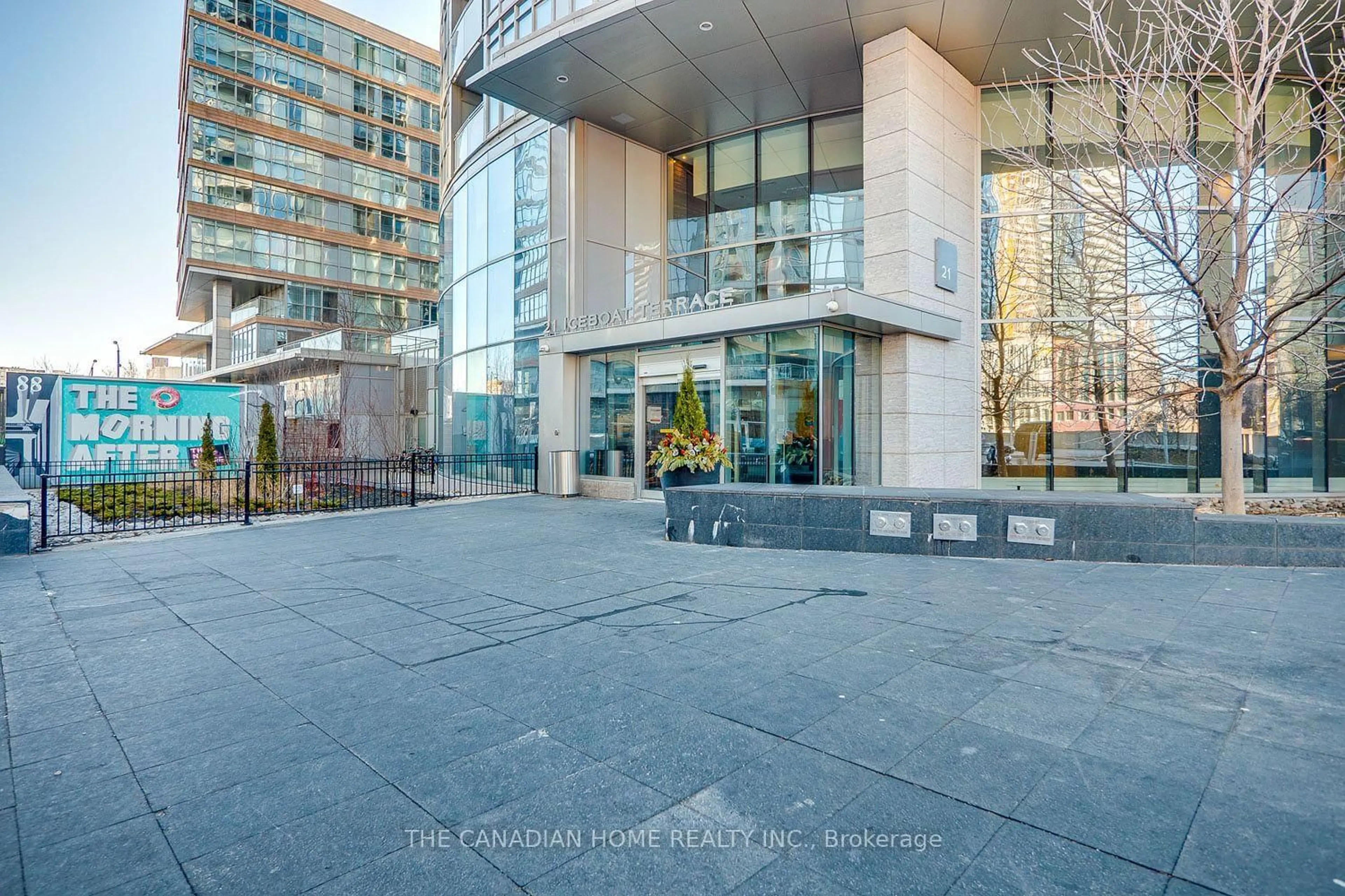 Indoor foyer for 21 Iceboat Terr #1605, Toronto Ontario M5V 4A9
