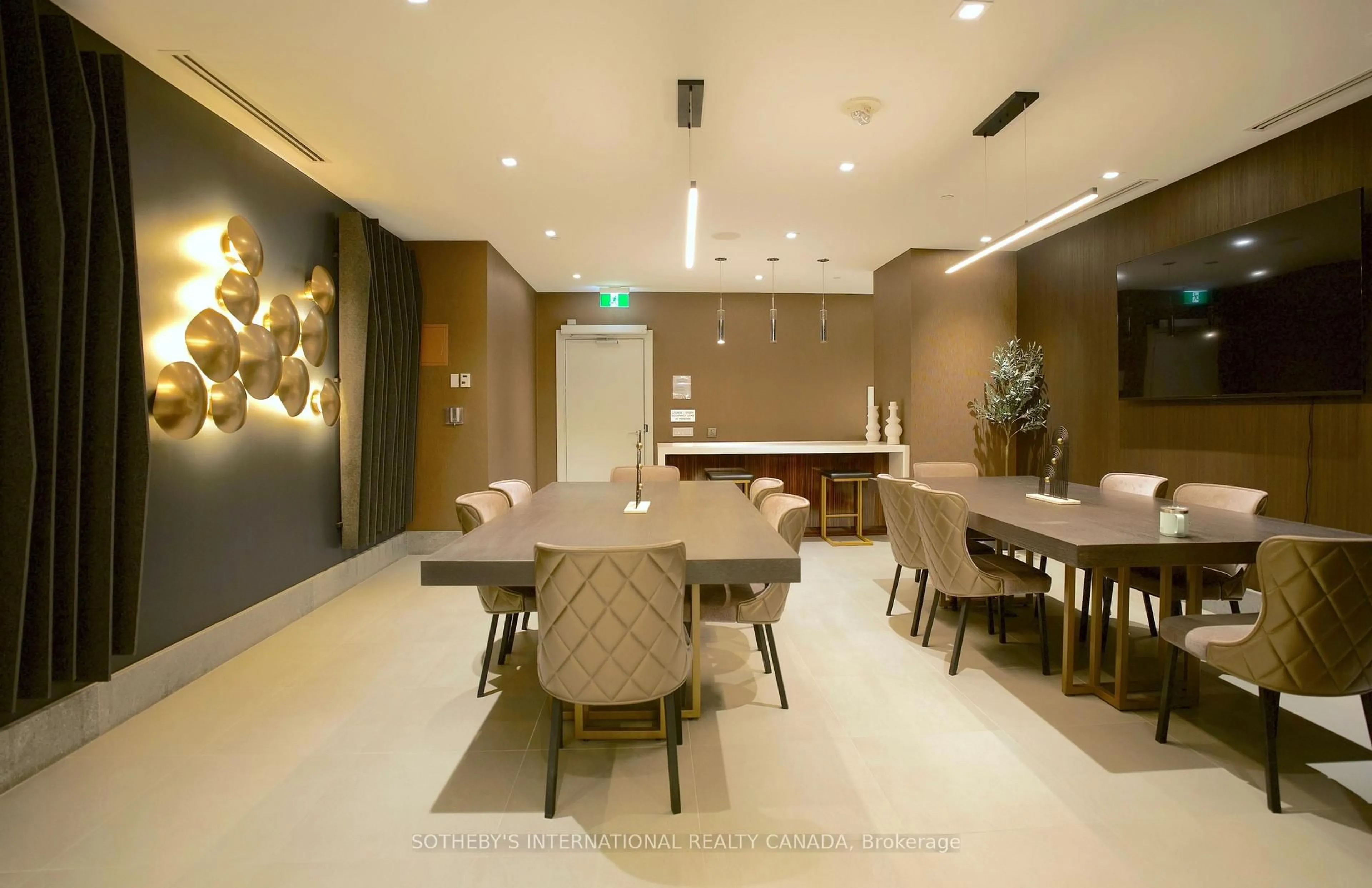 Dining room, unknown for 8 Widmer St #3209, Toronto Ontario M5V 0W6