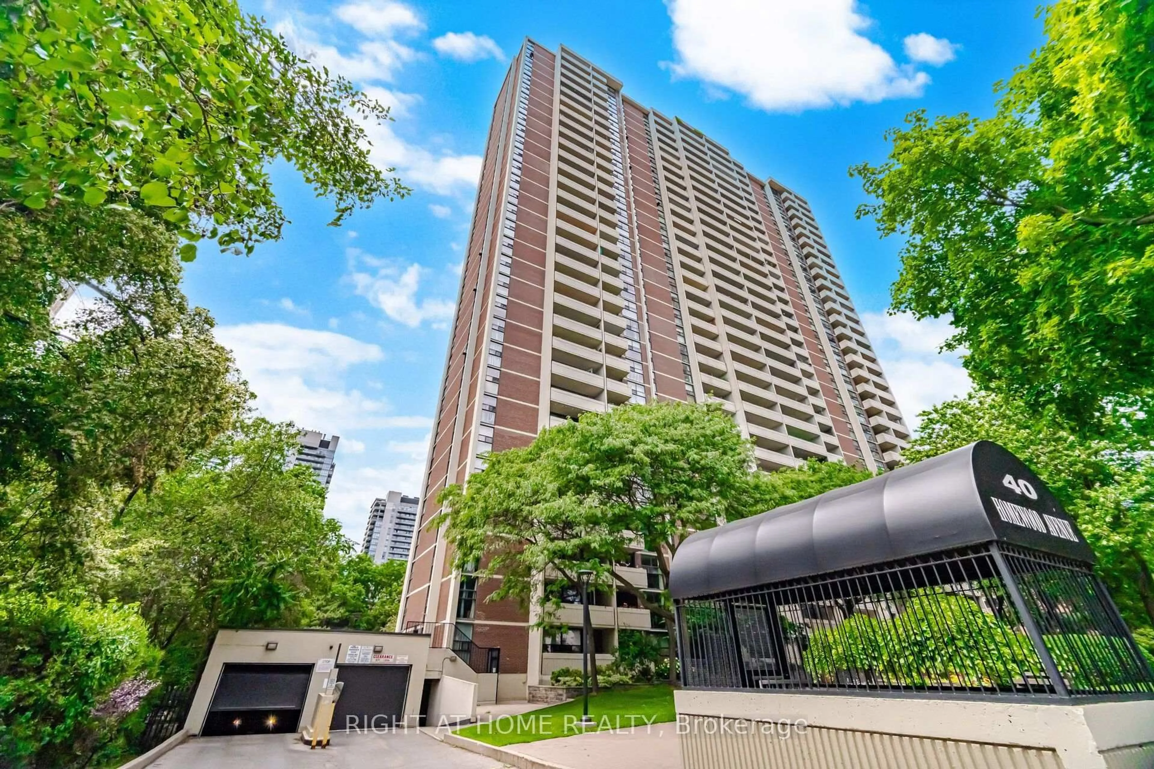 Unknown for 40 Homewood Ave #1104, Toronto Ontario M4Y 2K2