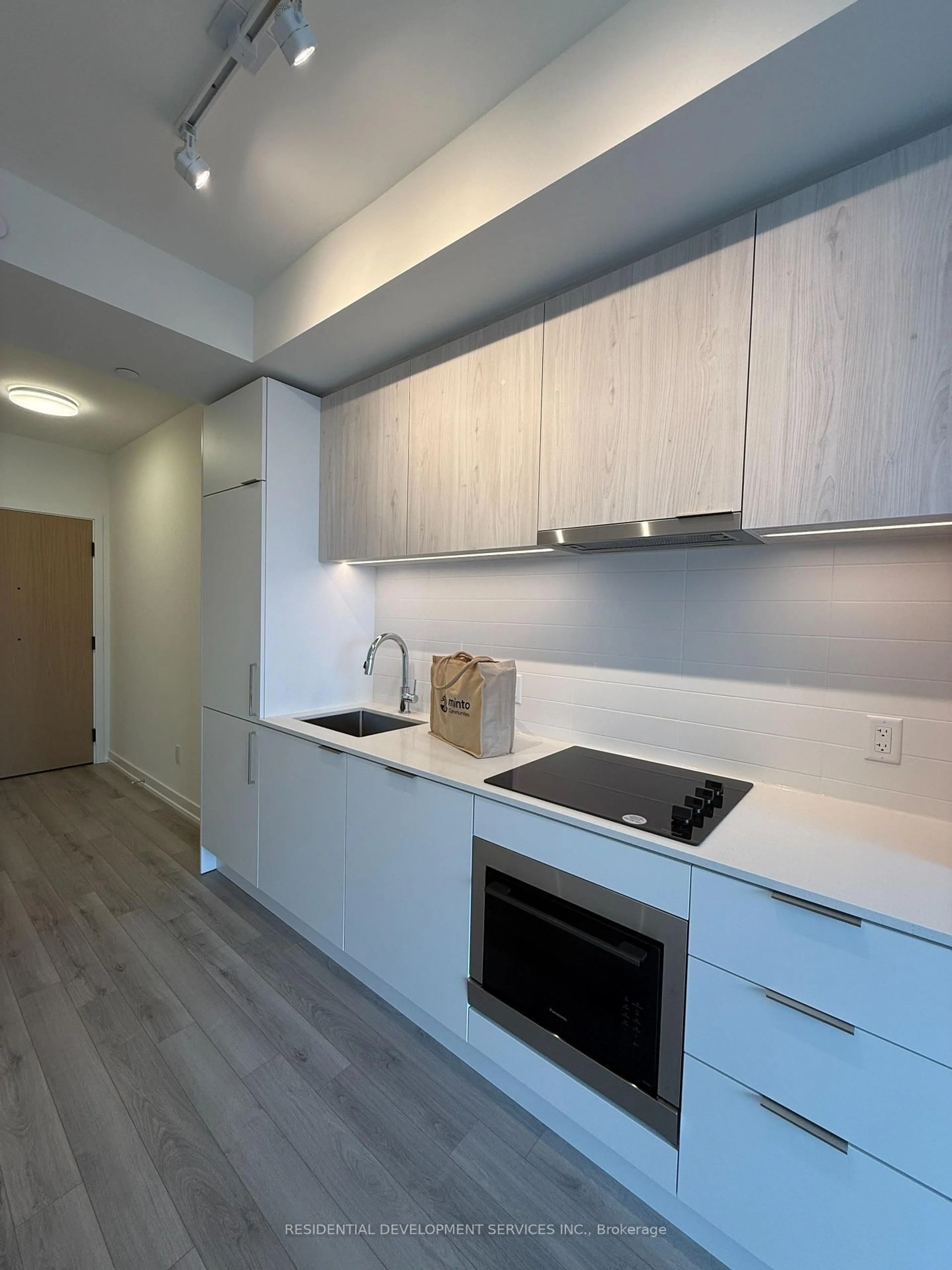 Standard kitchen, unknown for 89 Church St #2105, Toronto Ontario M5C 0B7