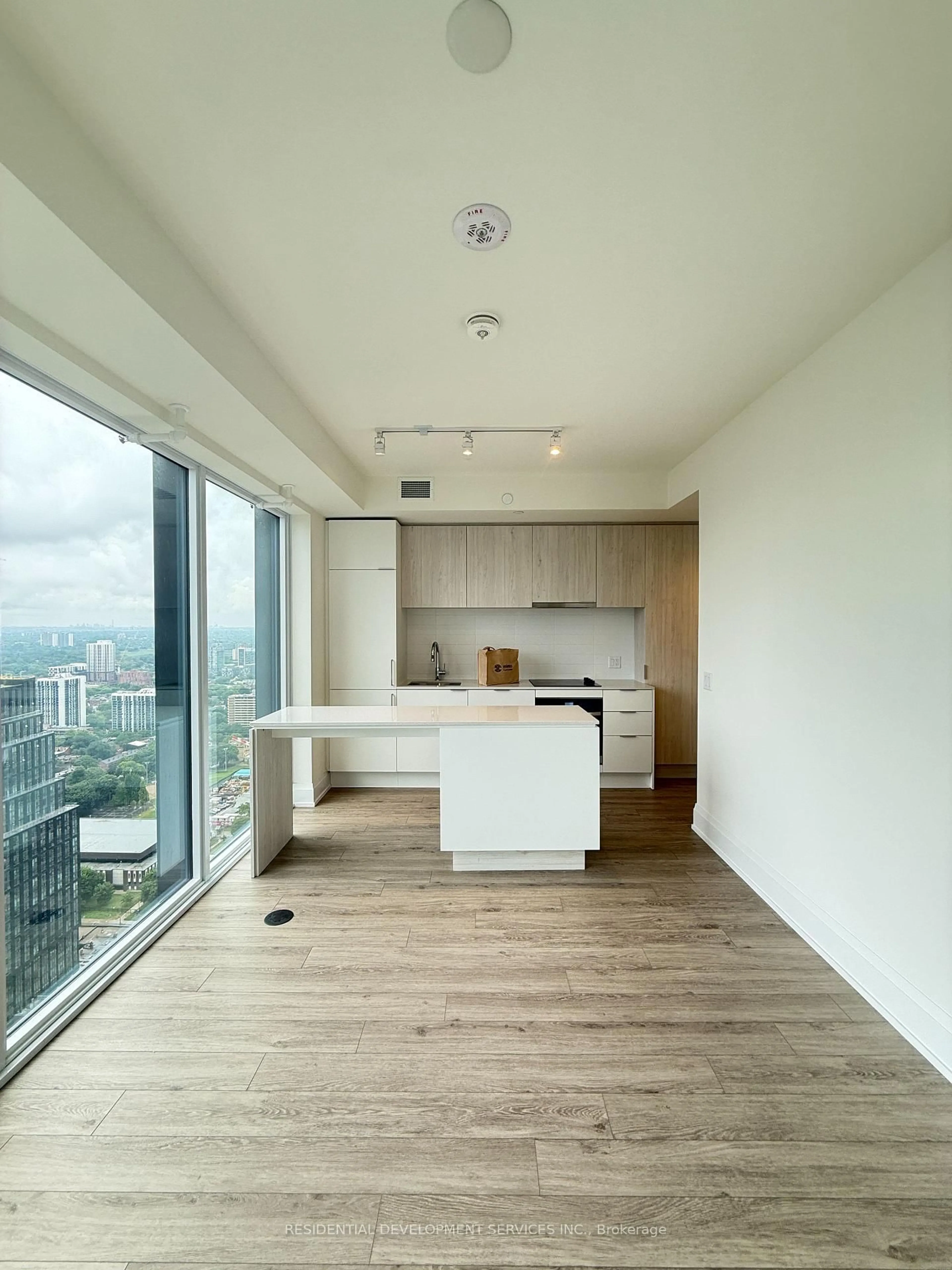 A pic of a room for 89 Church St #4703, Toronto Ontario M5C 0B7