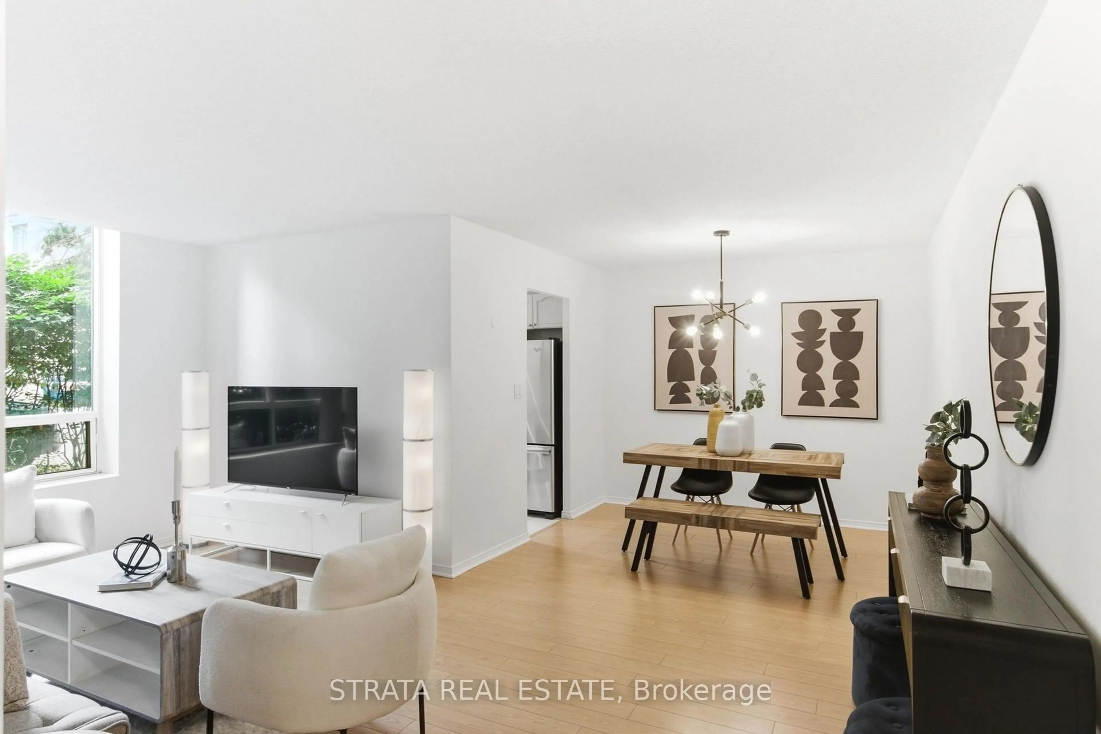 Living room with furniture, unknown for 29 Pemberton Ave #105, Toronto Ontario M2M 4L5