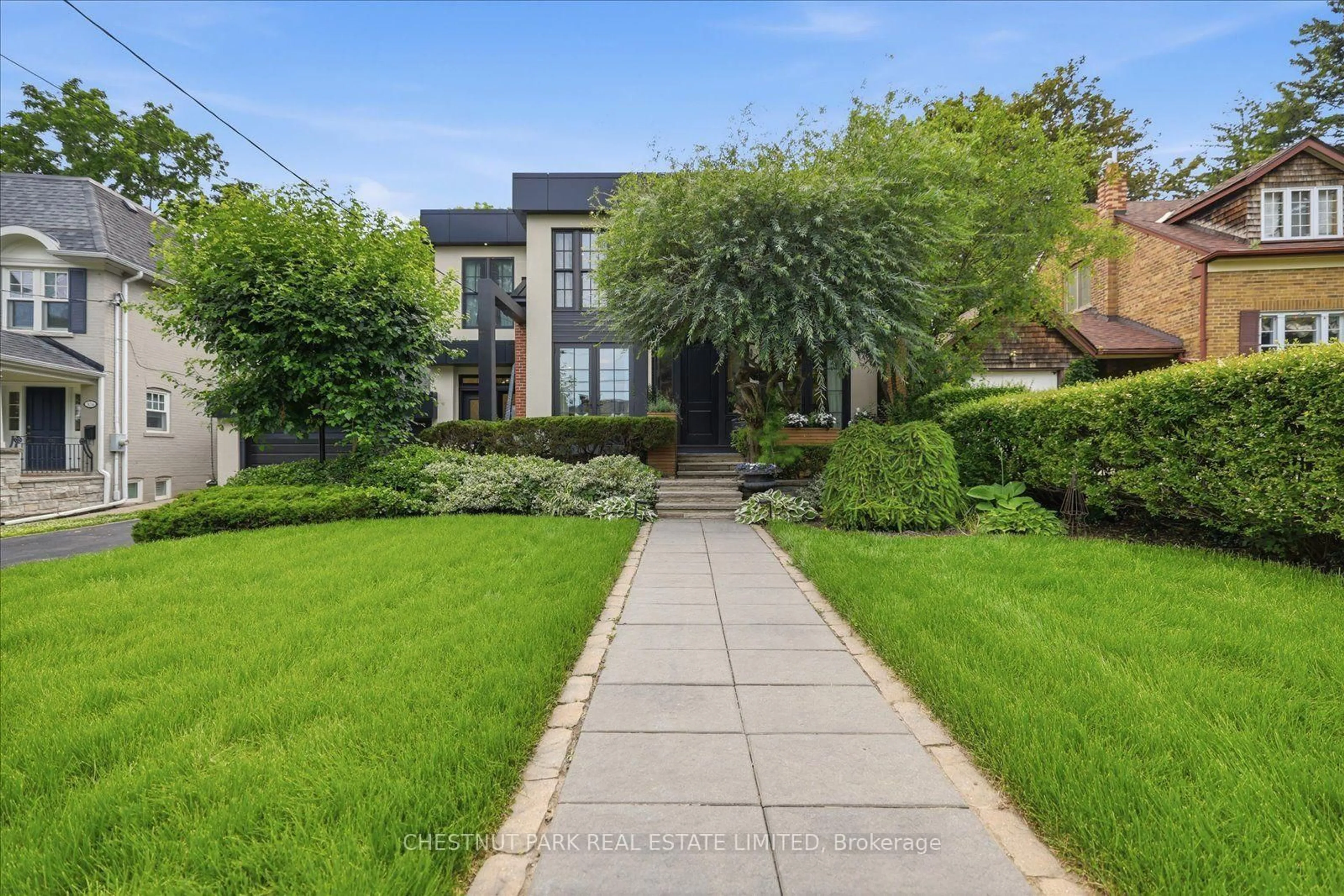 Unknown for 310 Bessborough Dr, Toronto Ontario M4G 3L1
