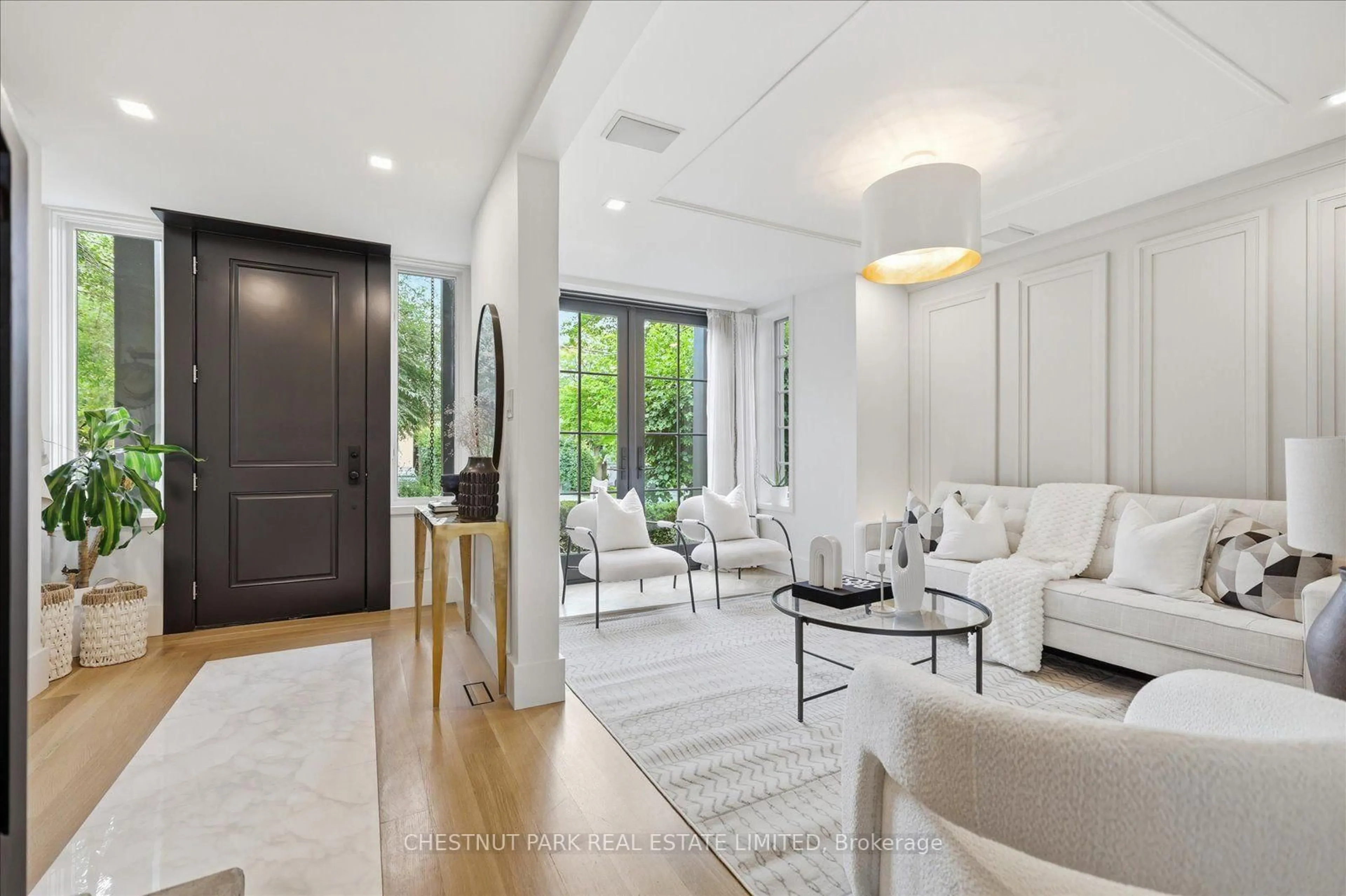 Indoor entryway for 310 Bessborough Dr, Toronto Ontario M4G 3L1