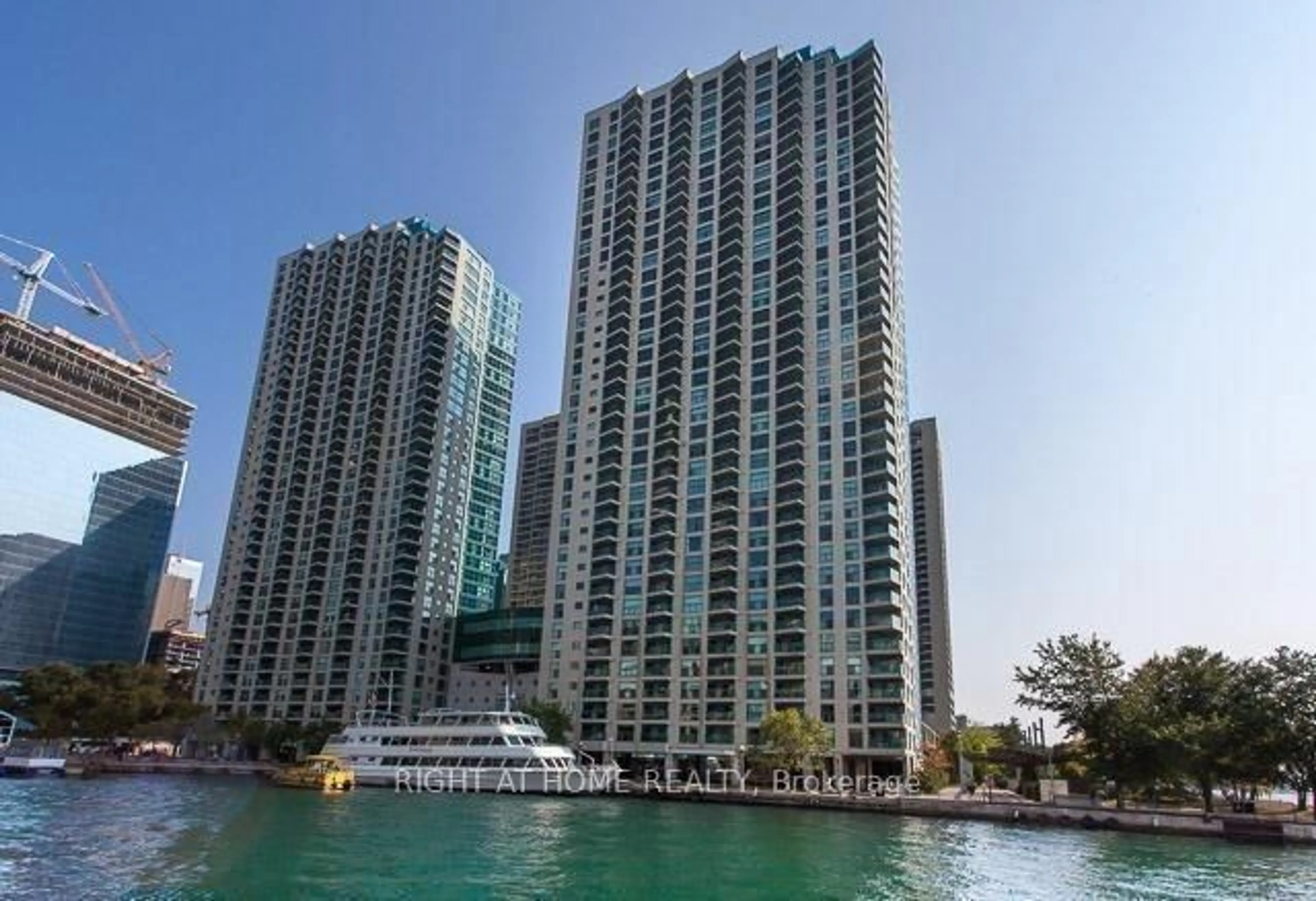 Unknown for 77 Harbour Sq #504, Toronto Ontario M5J 2S2
