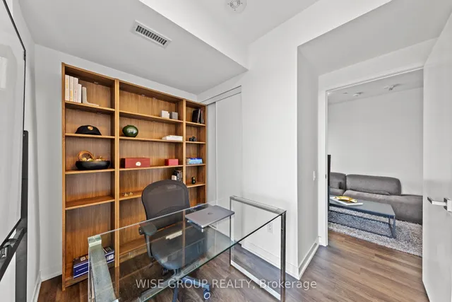500 Wilson Ave #915, Toronto 4