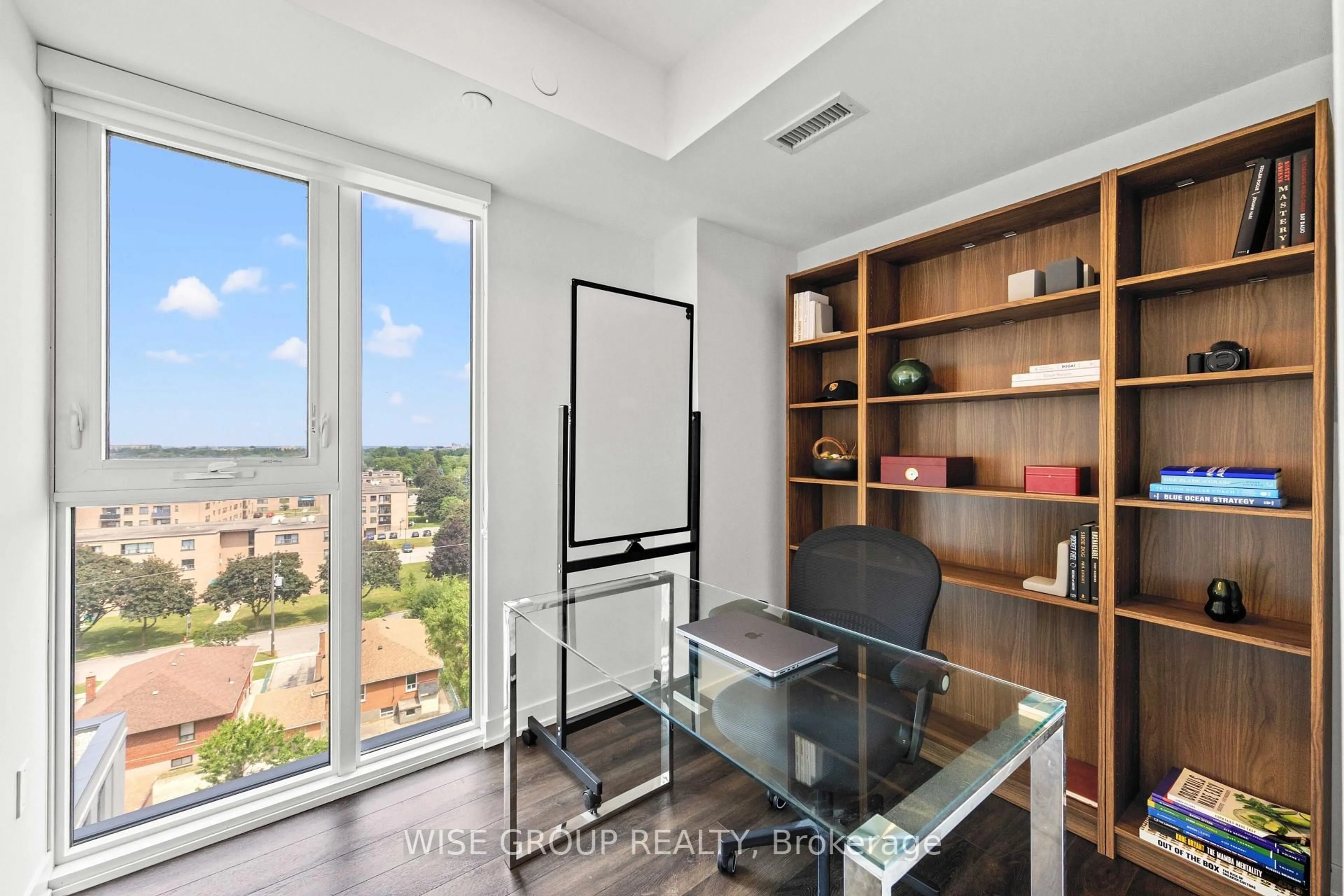 A pic of a room for 500 Wilson Ave #915, Toronto Ontario M3H 0E5