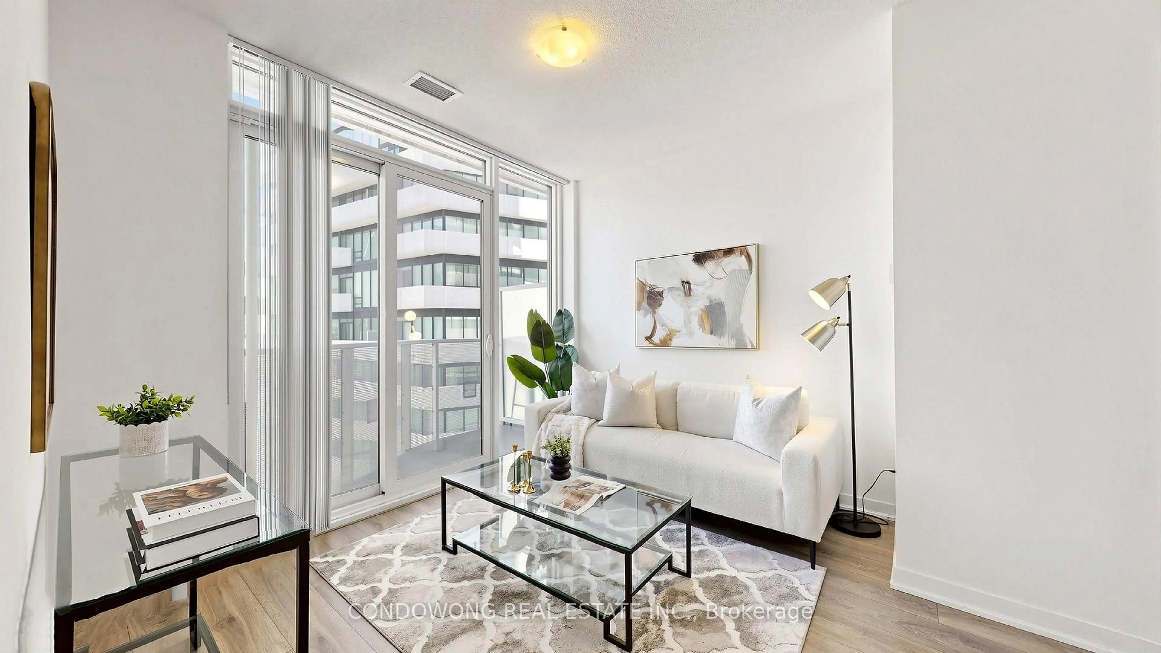 Living room with furniture, unknown for 100 Harbour St #4905, Toronto Ontario M5J 0B5