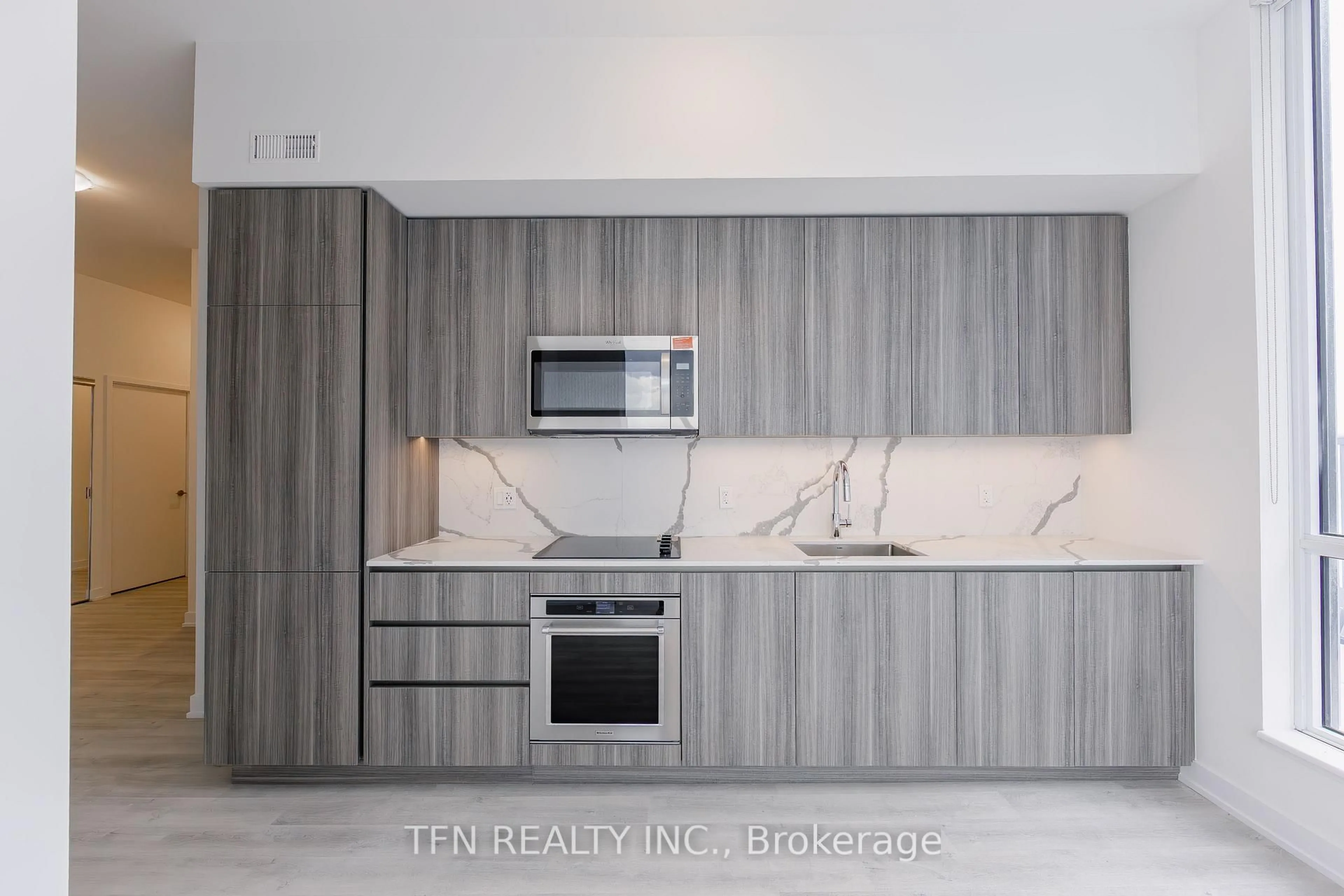 Standard kitchen, unknown for 15 Richardson St #2116, Toronto Ontario M5A 0Y5