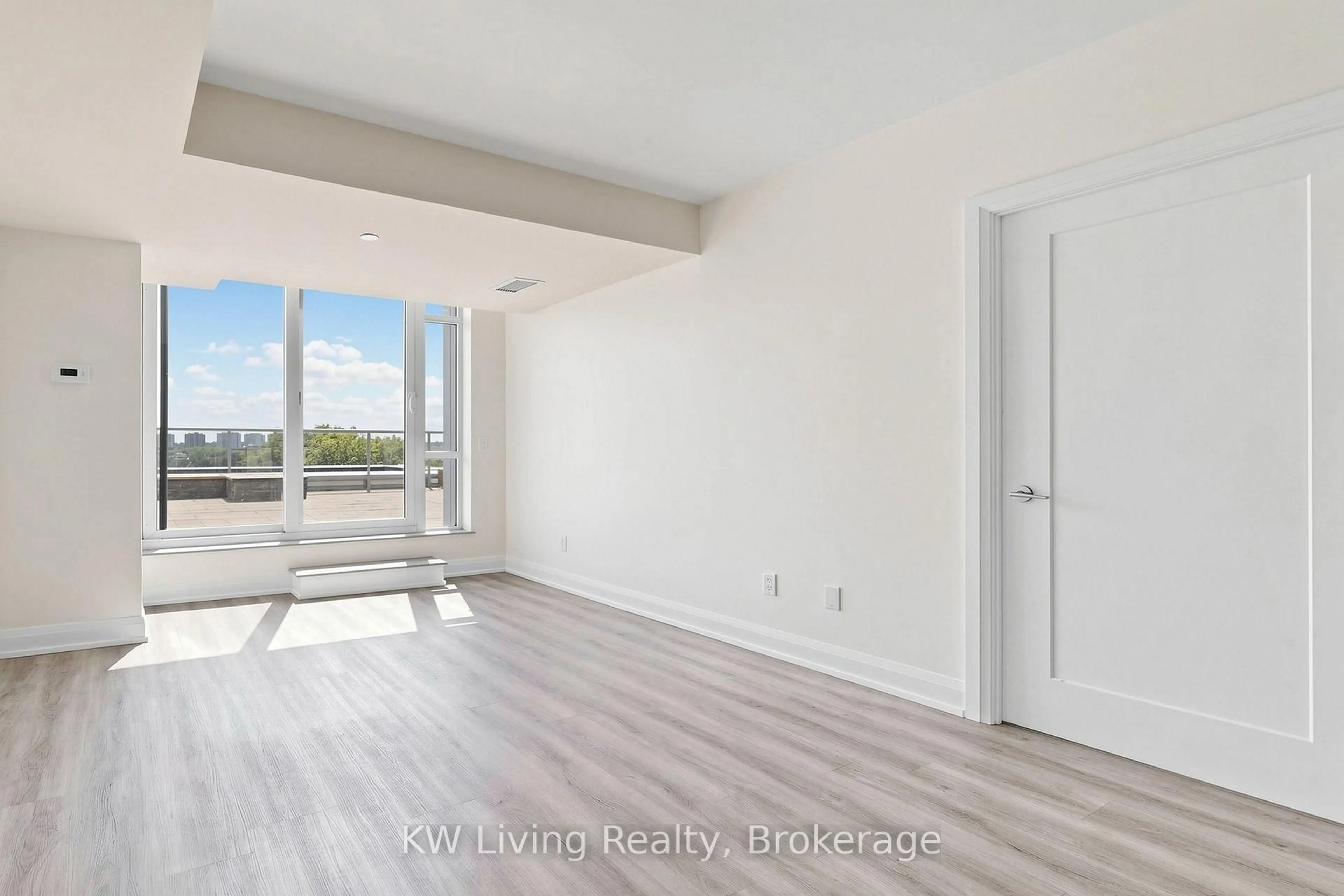 A pic of a room for 18 Graydon Hall Dr #312, Toronto Ontario M3A 0A4