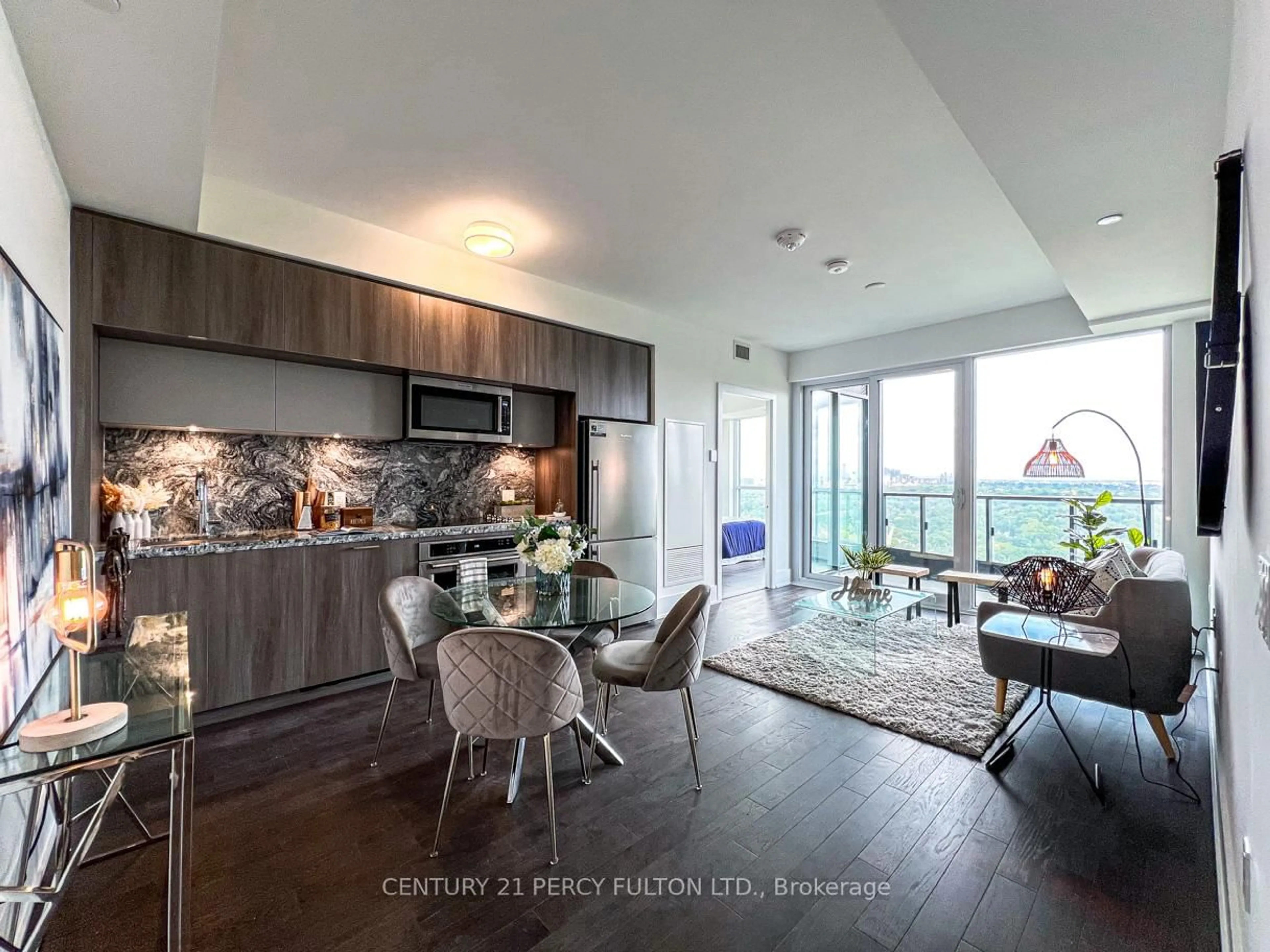 Open concept kitchen, unknown for 585 Bloor St #3415, Toronto Ontario M4W 0B3