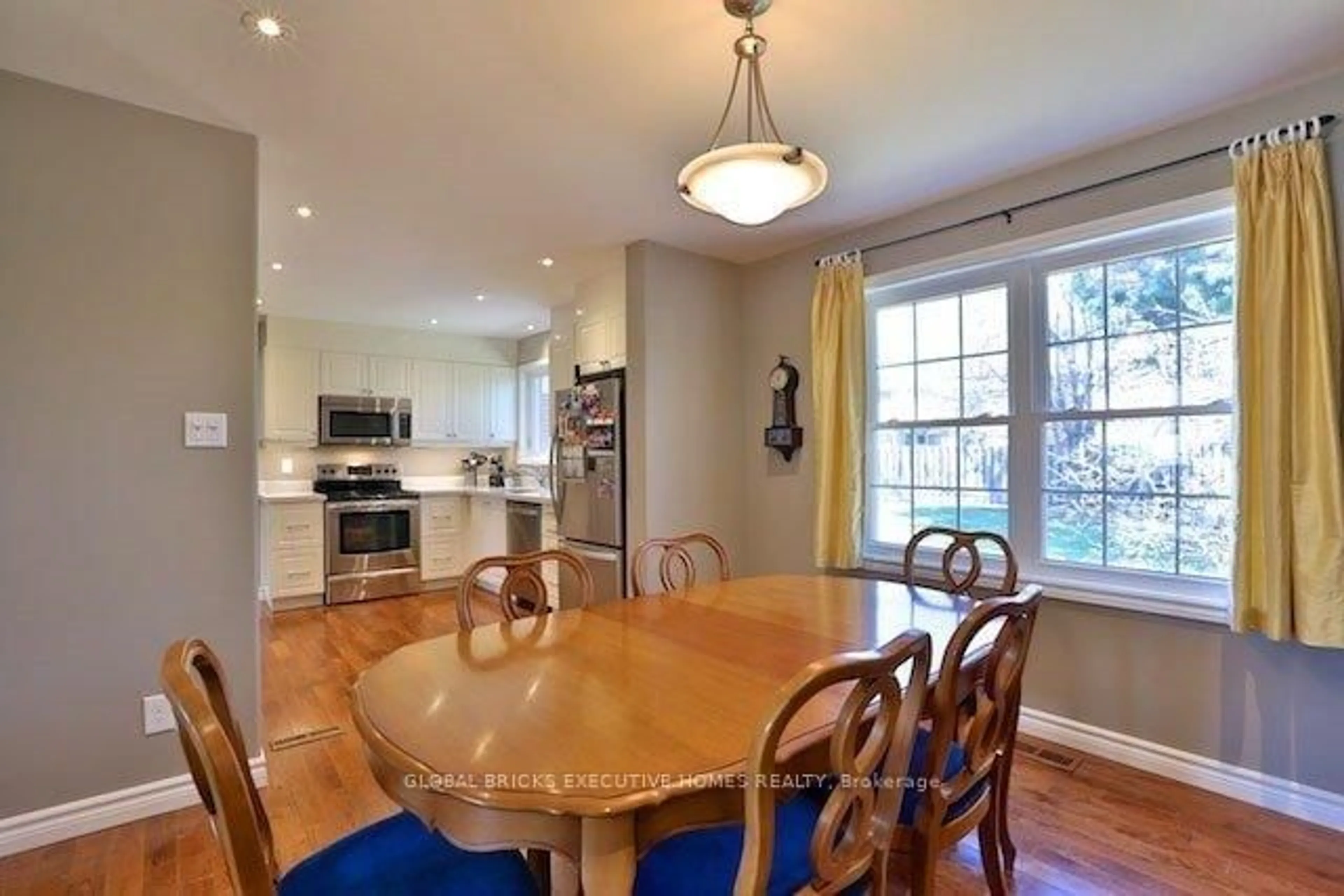 Dining room, unknown for 23 Whitefriars Dr, Toronto Ontario M3A 2L2
