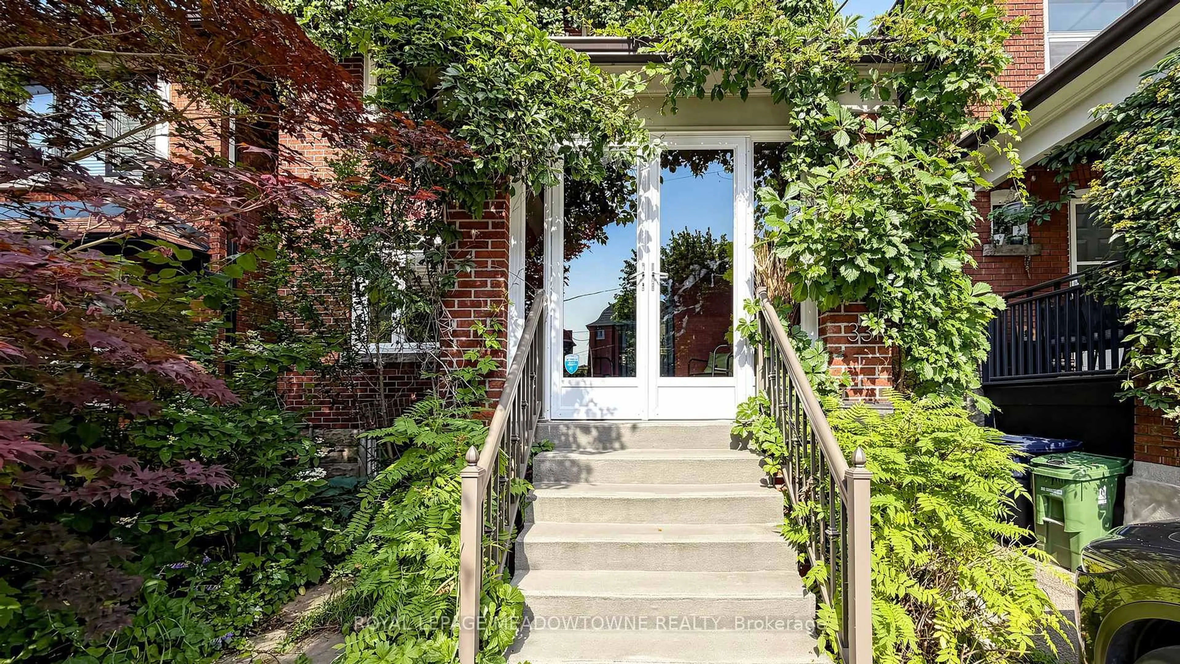 Unknown for 331 Glenholme Ave, Toronto Ontario M6E 3E4