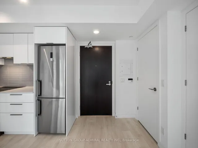 18 Maitland Terr #1404, Toronto 2