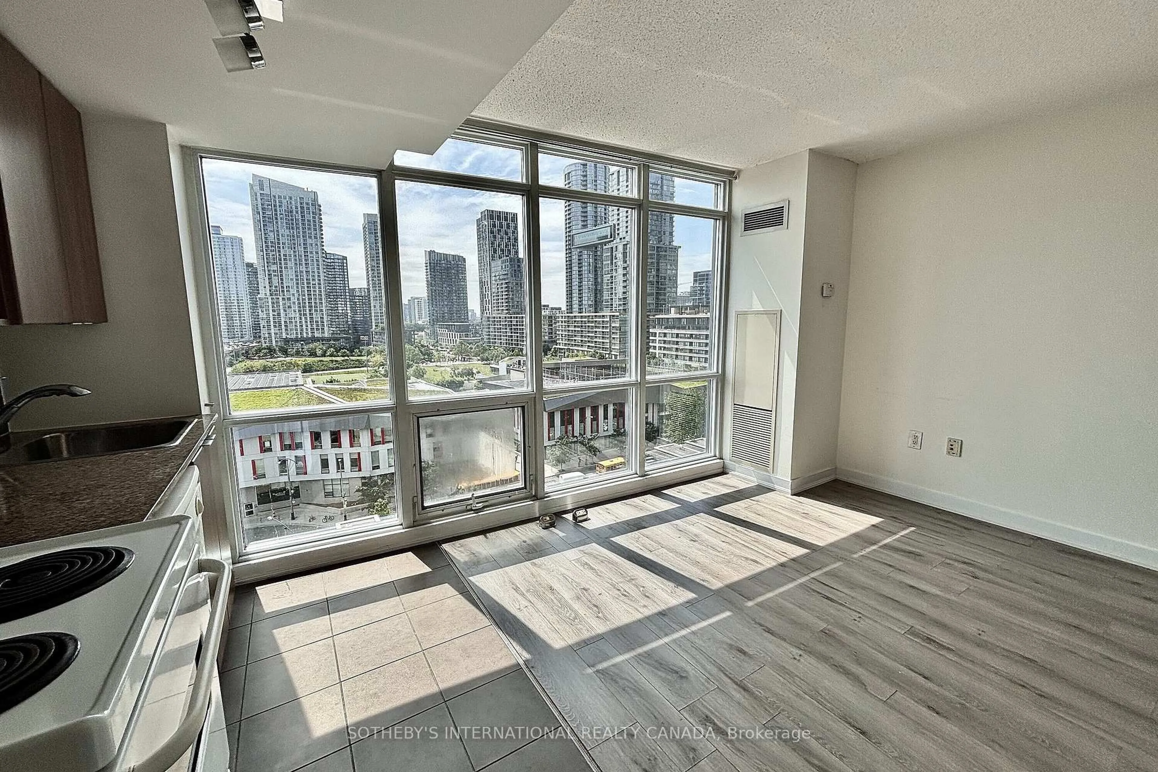 A pic of a room for 11 Brunel Crt #1216, Toronto Ontario M5V 3Y3