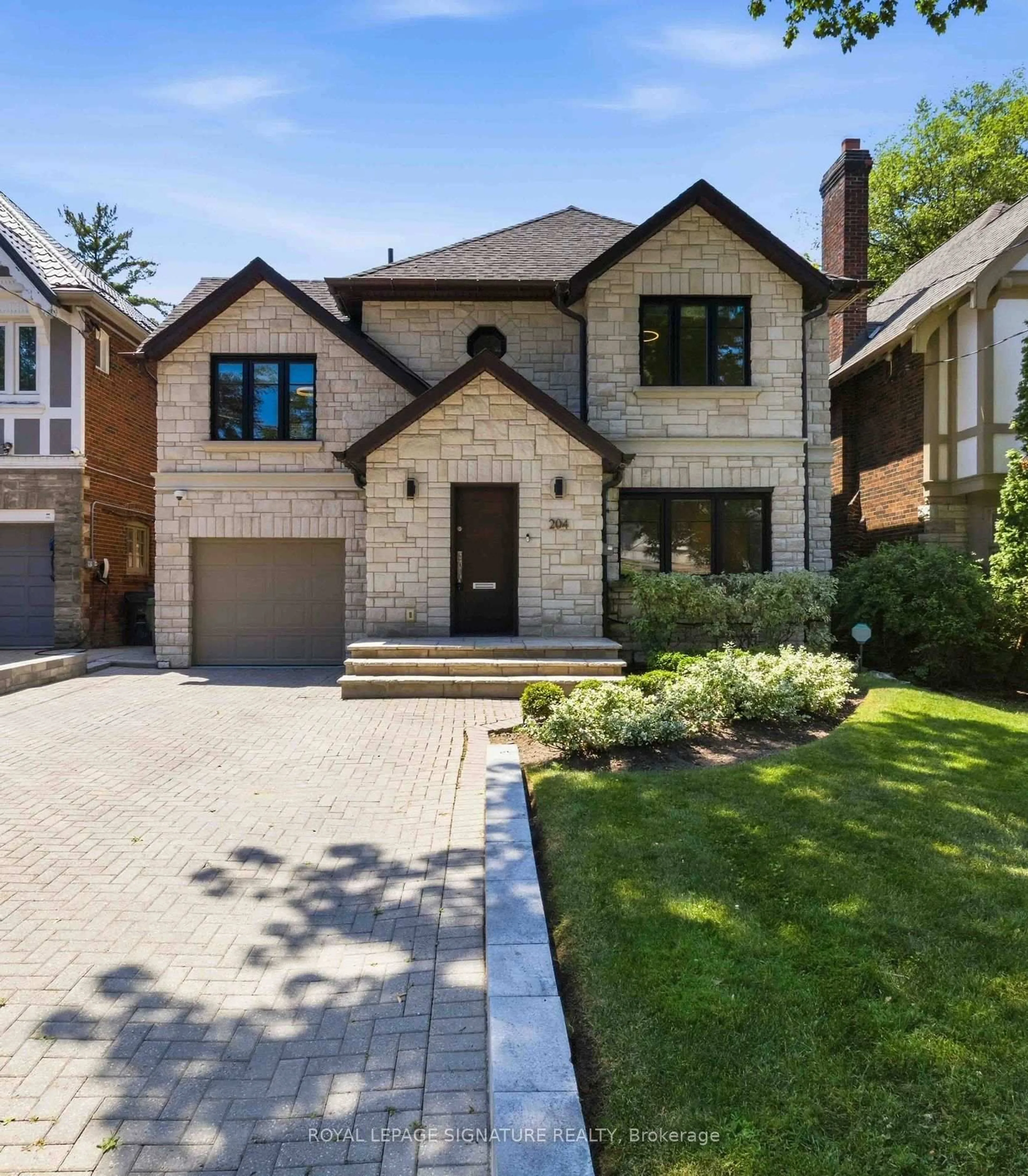 Home with brick exterior material, street for 204 Richview Ave, Toronto Ontario M5P 3G3
